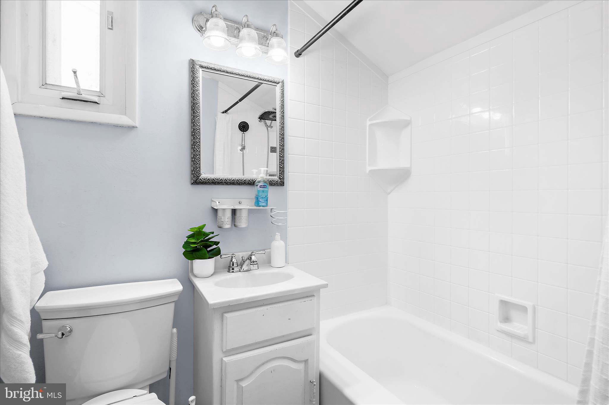 ARBUTUS - Residential