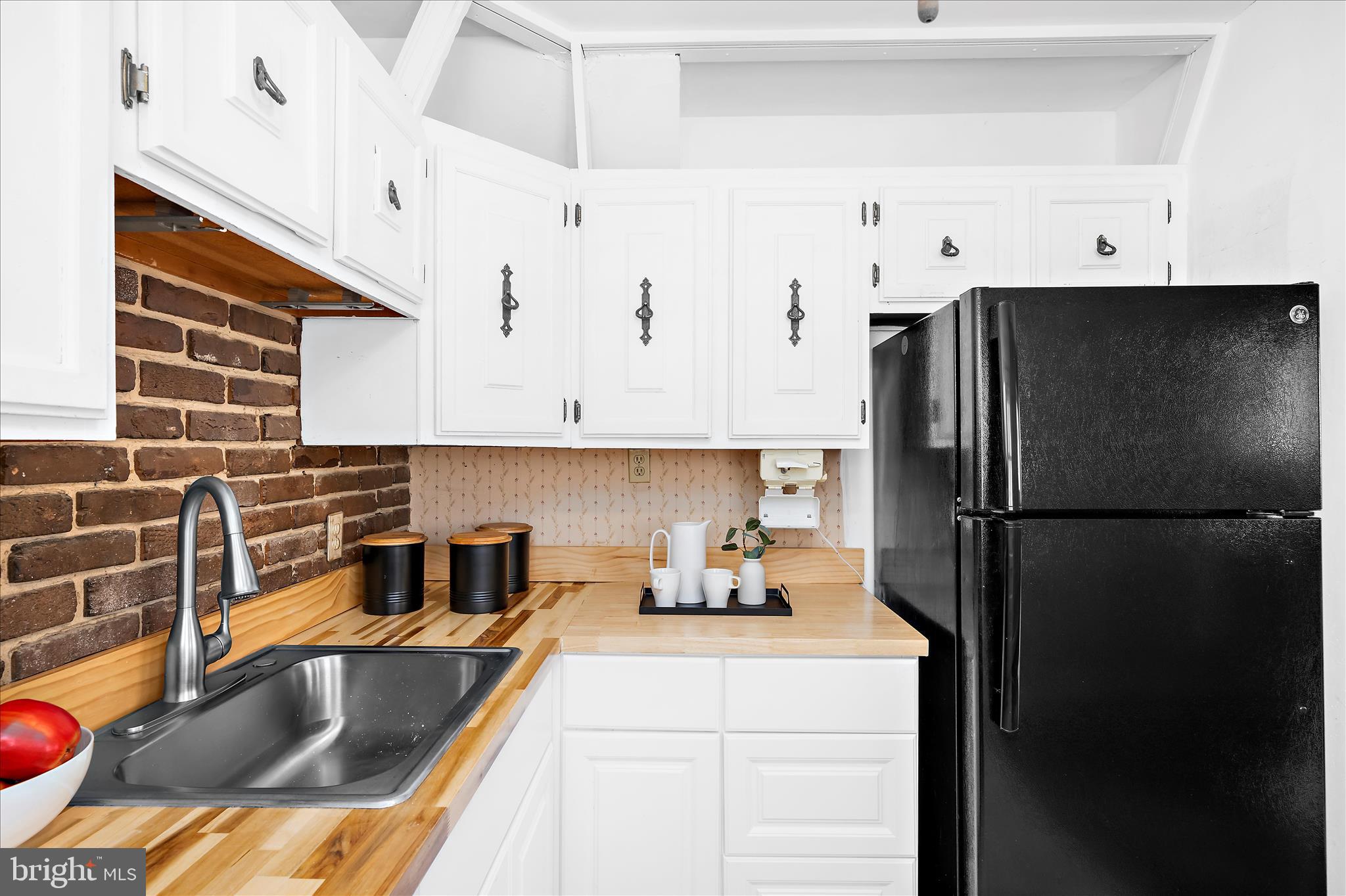 ARBUTUS - Residential