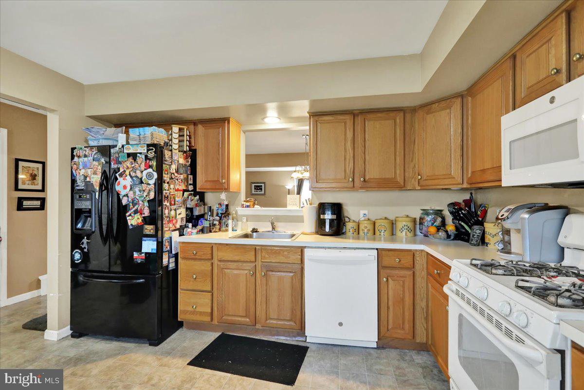 BLANDON MEADOWS - Residential