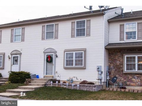 104 WHITE BIRCH LANE BLANDON PA 19510