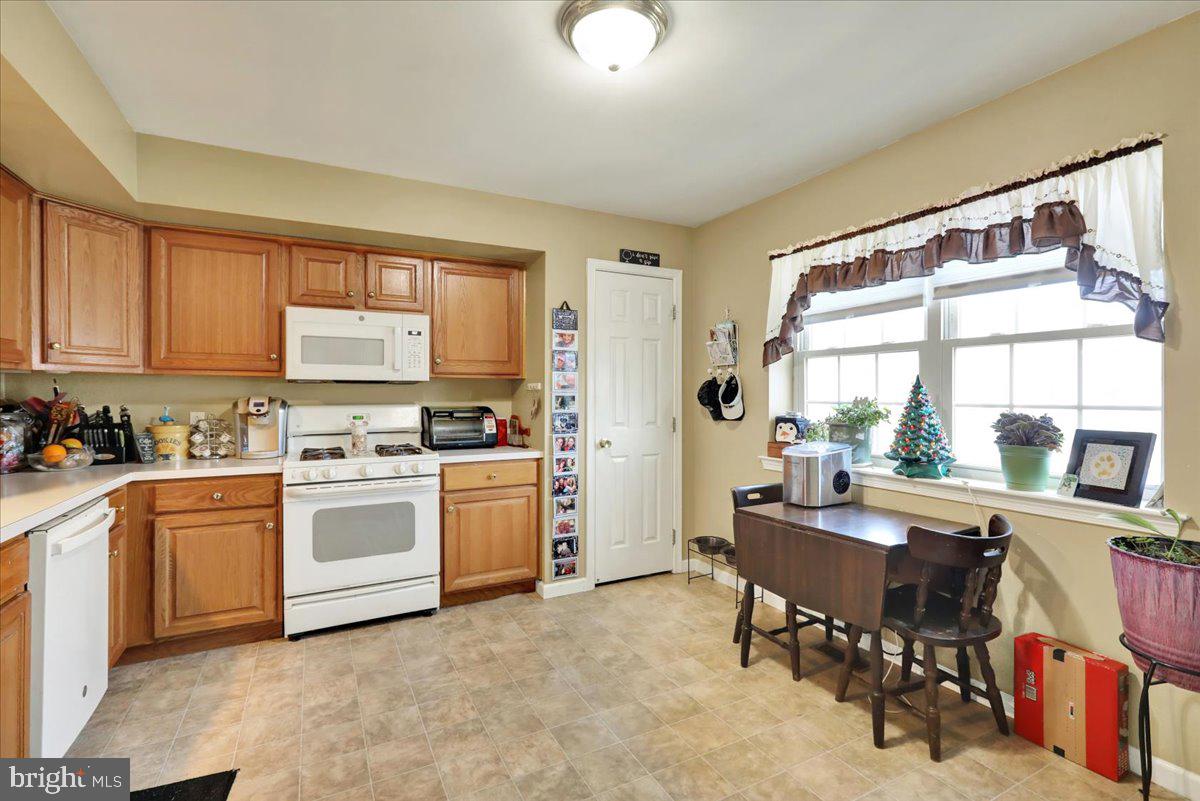 BLANDON MEADOWS - Residential