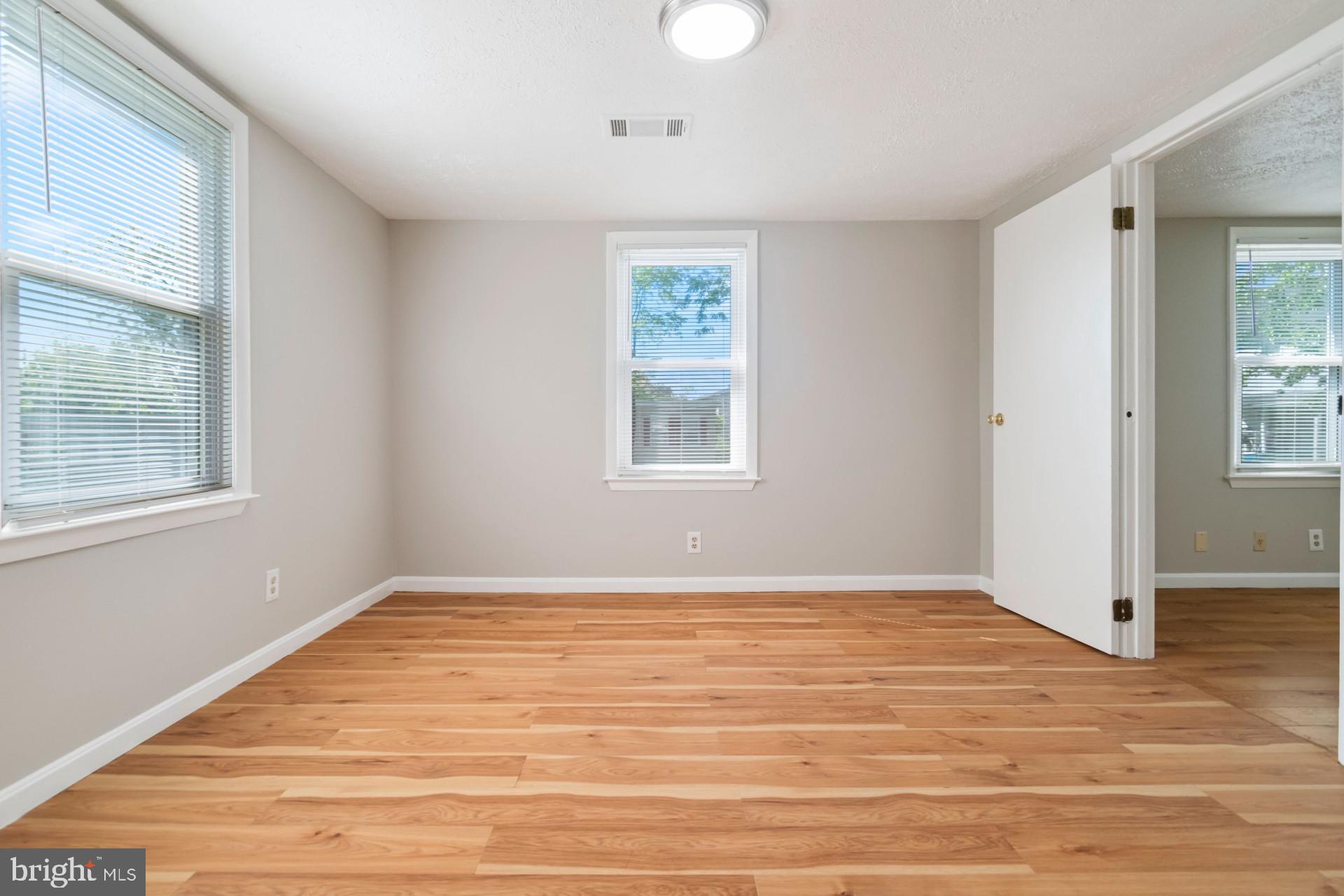 107 FUSTING AVENUE B