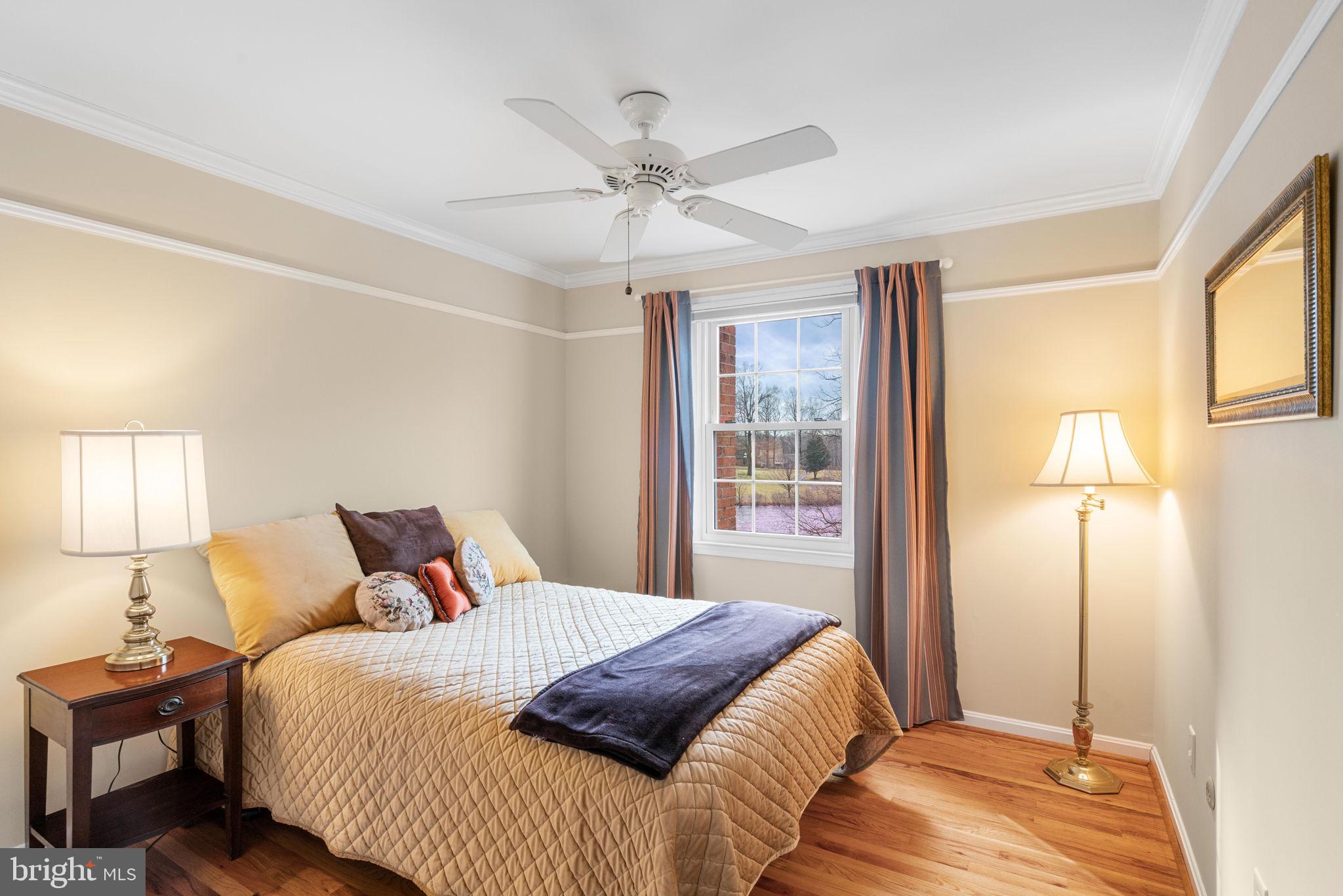 LAKE BRADDOCK - Residential