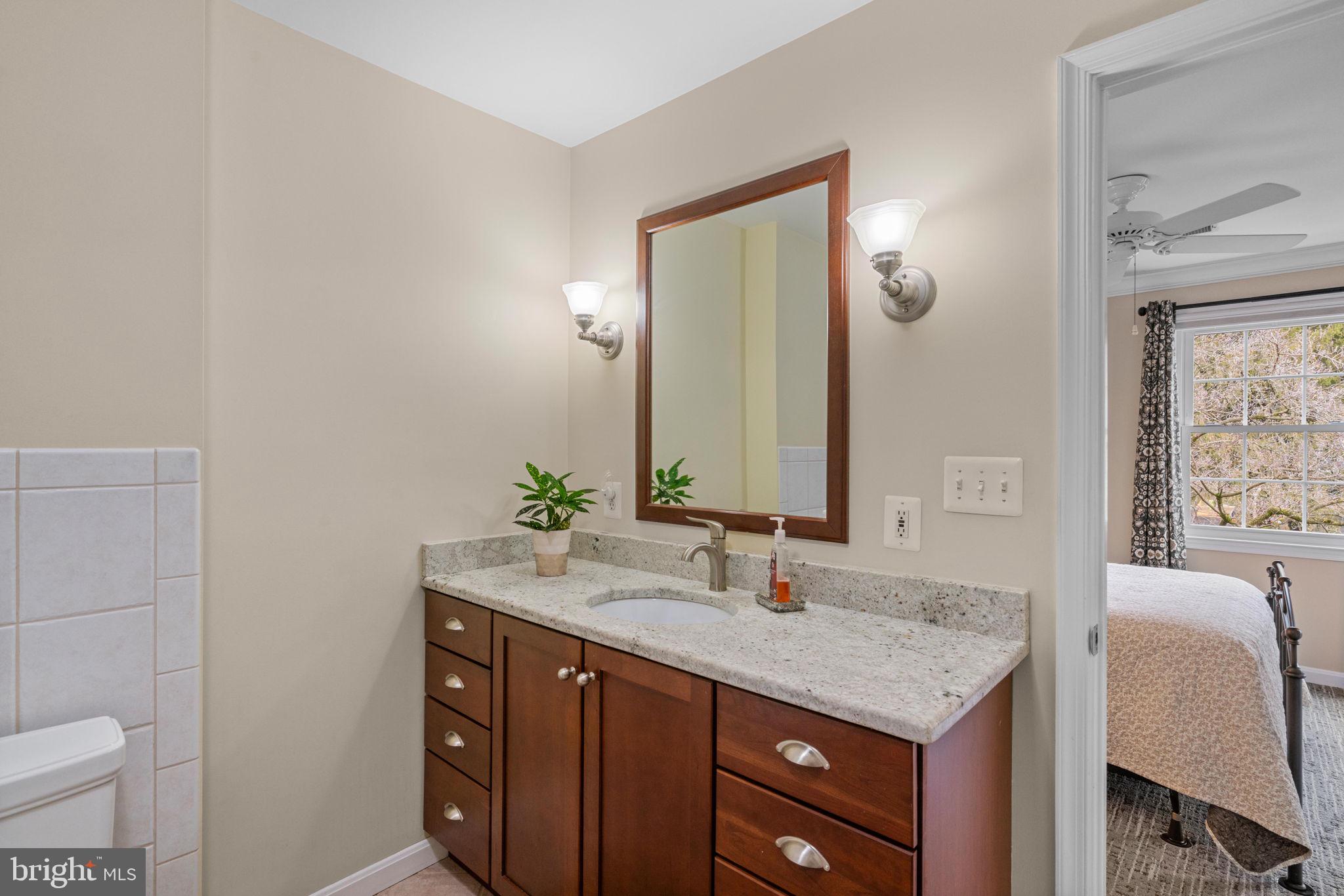 LAKE BRADDOCK - Residential