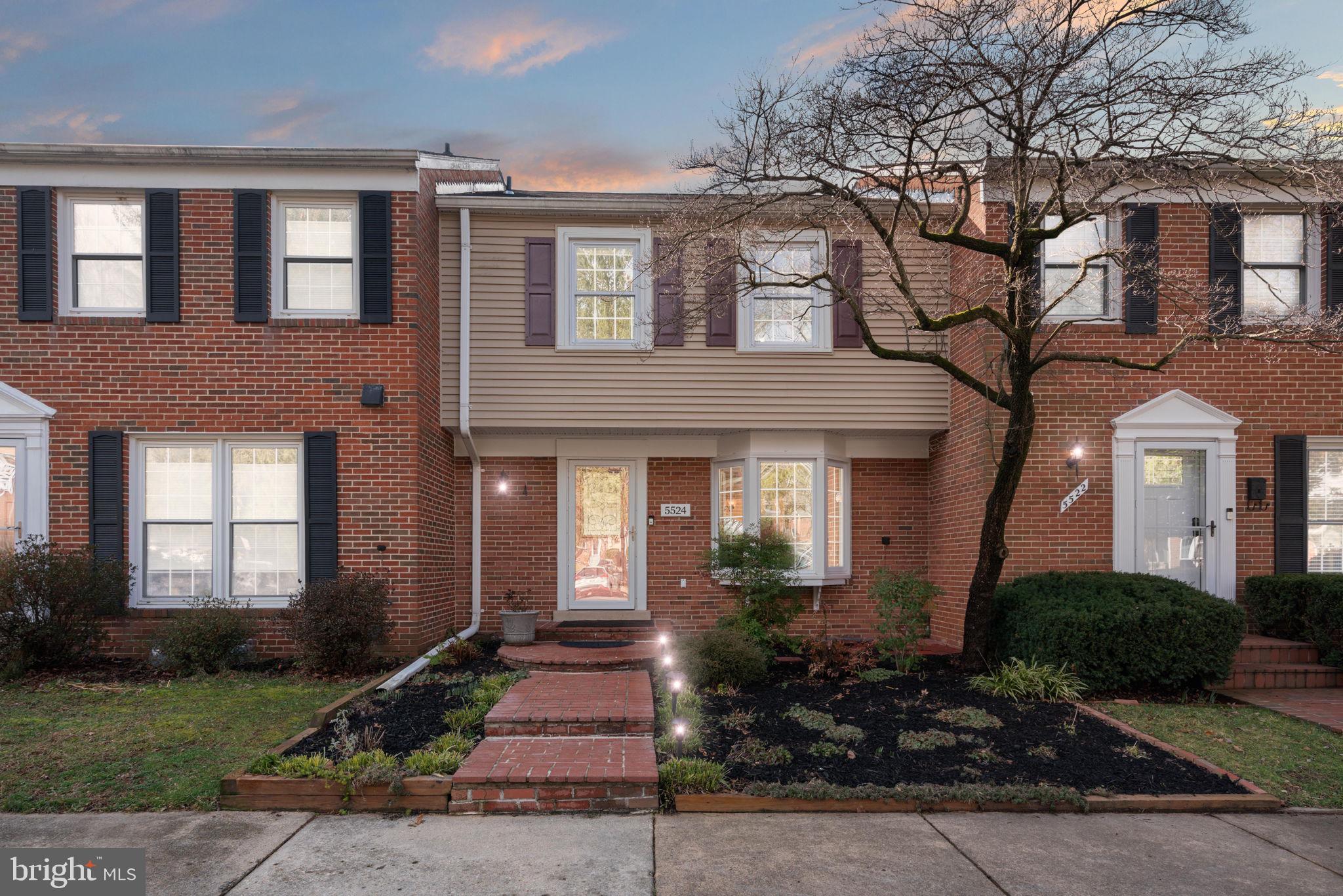 LAKE BRADDOCK - Residential