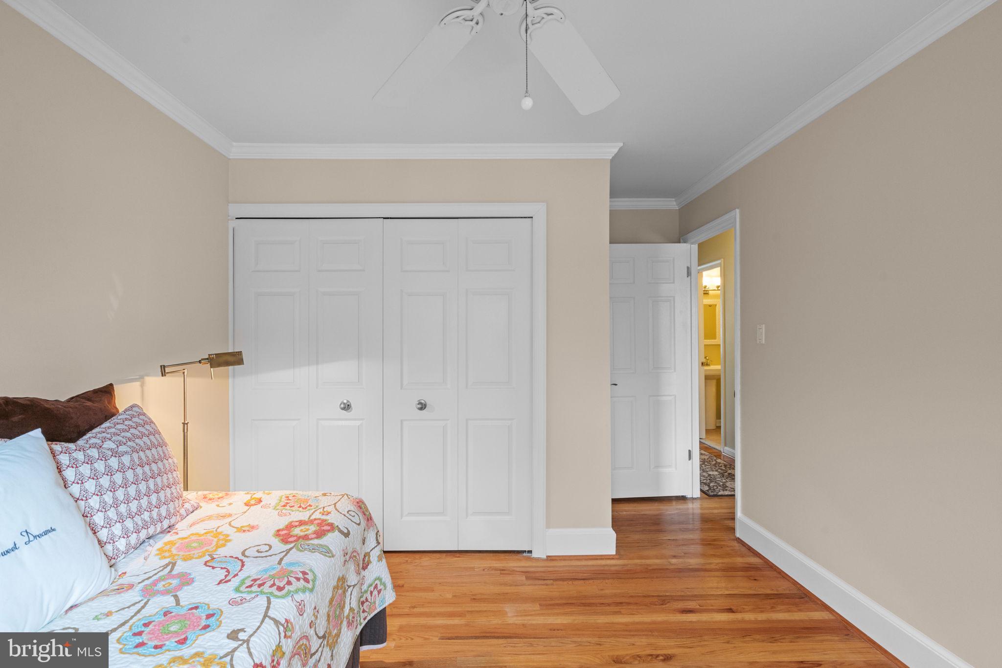 LAKE BRADDOCK - Residential