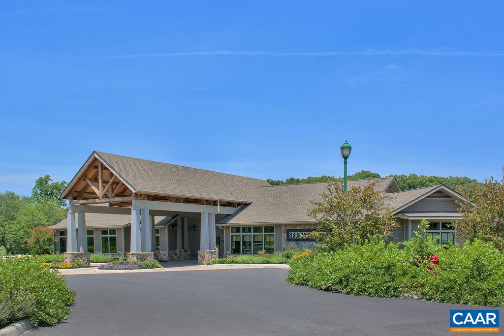 SPRING CREEK - Residential