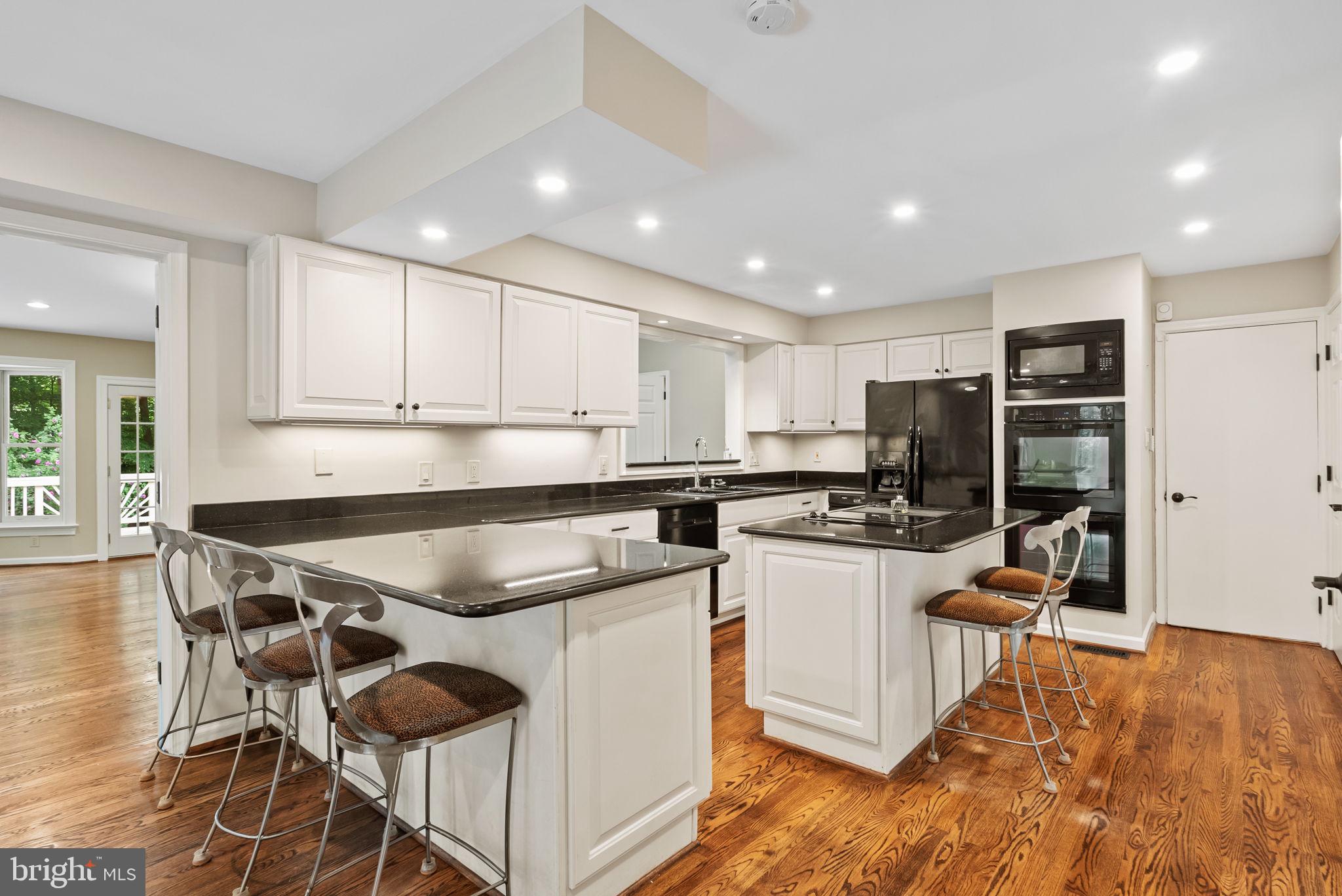 LANGLEY OAKS - Residential Lease