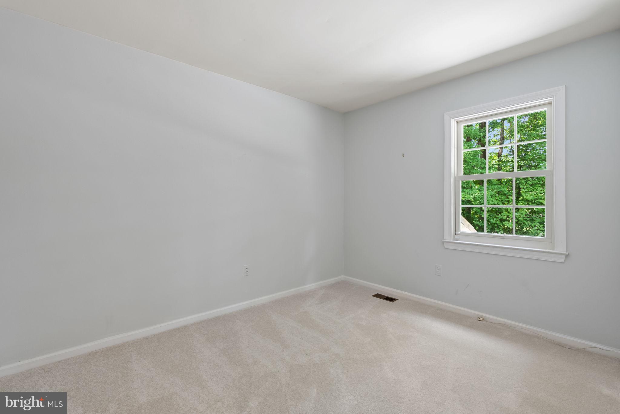 LANGLEY OAKS - Residential Lease