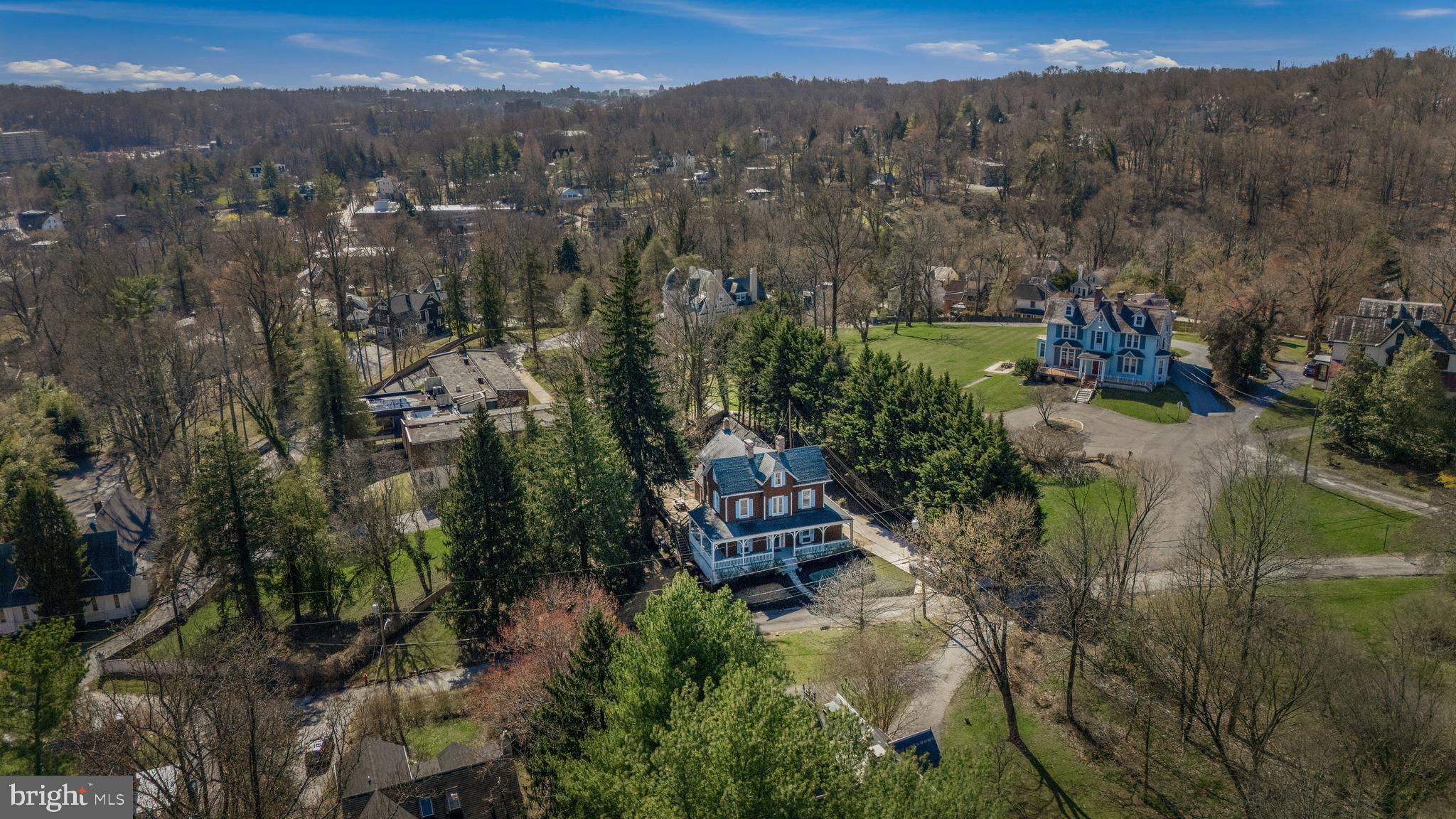 MOUNT WASHINGTON - Residential