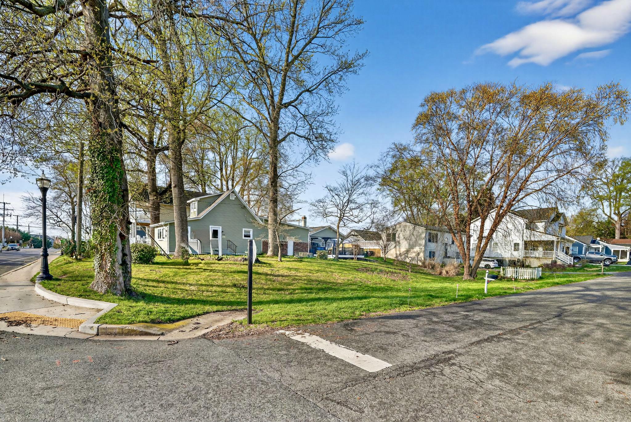 8314 BAYSIDE ROAD