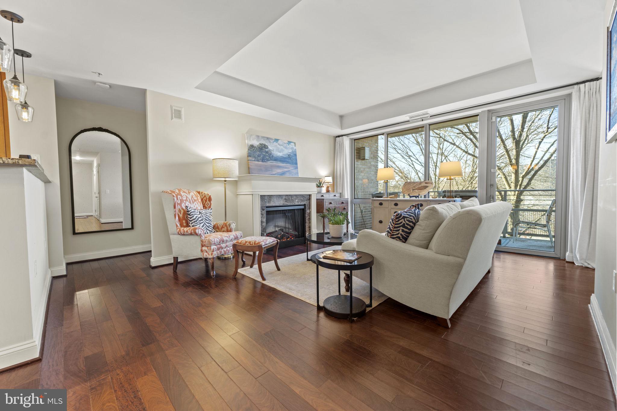 BYRON CONDOMINIUM - Residential