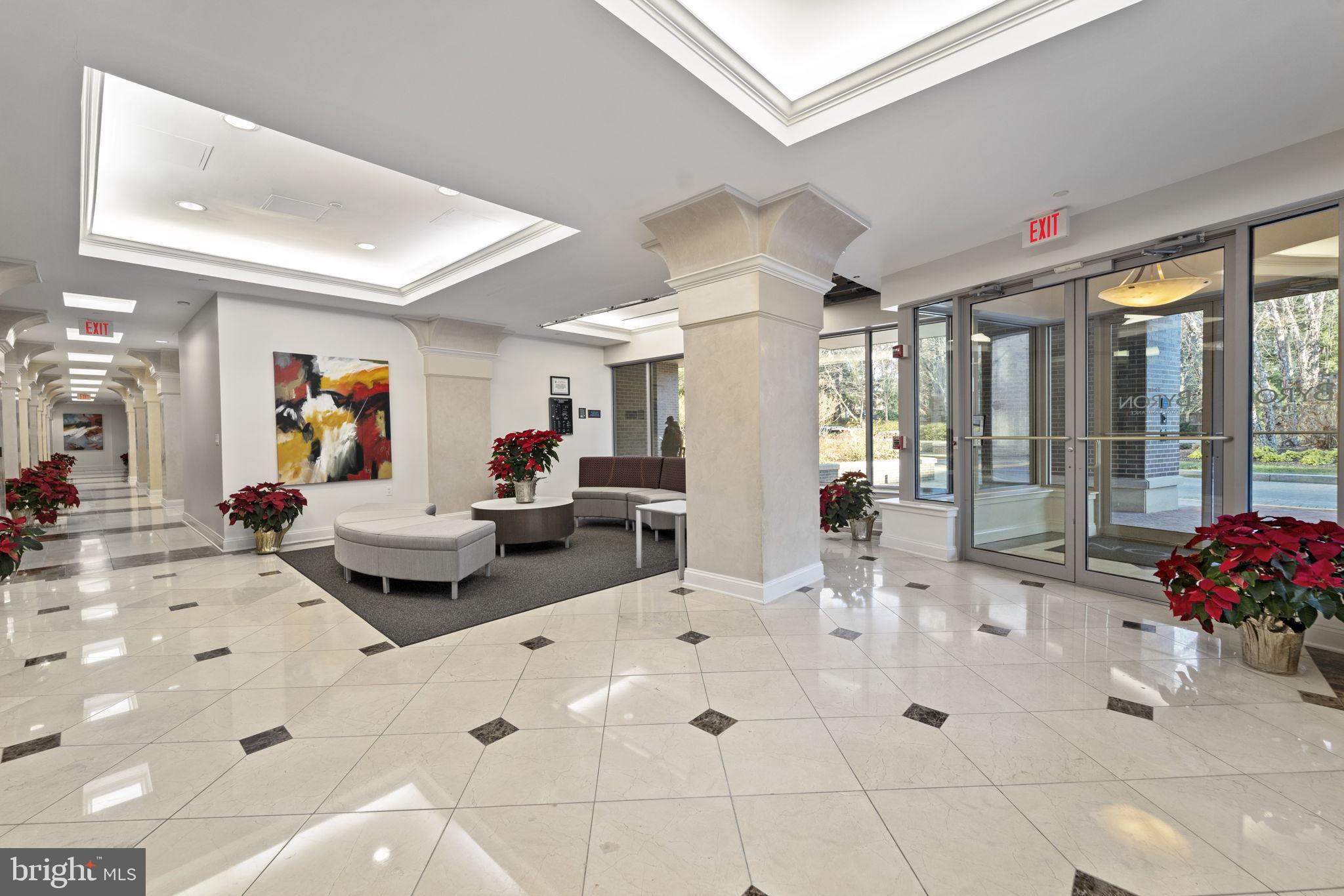 BYRON CONDOMINIUM - Residential