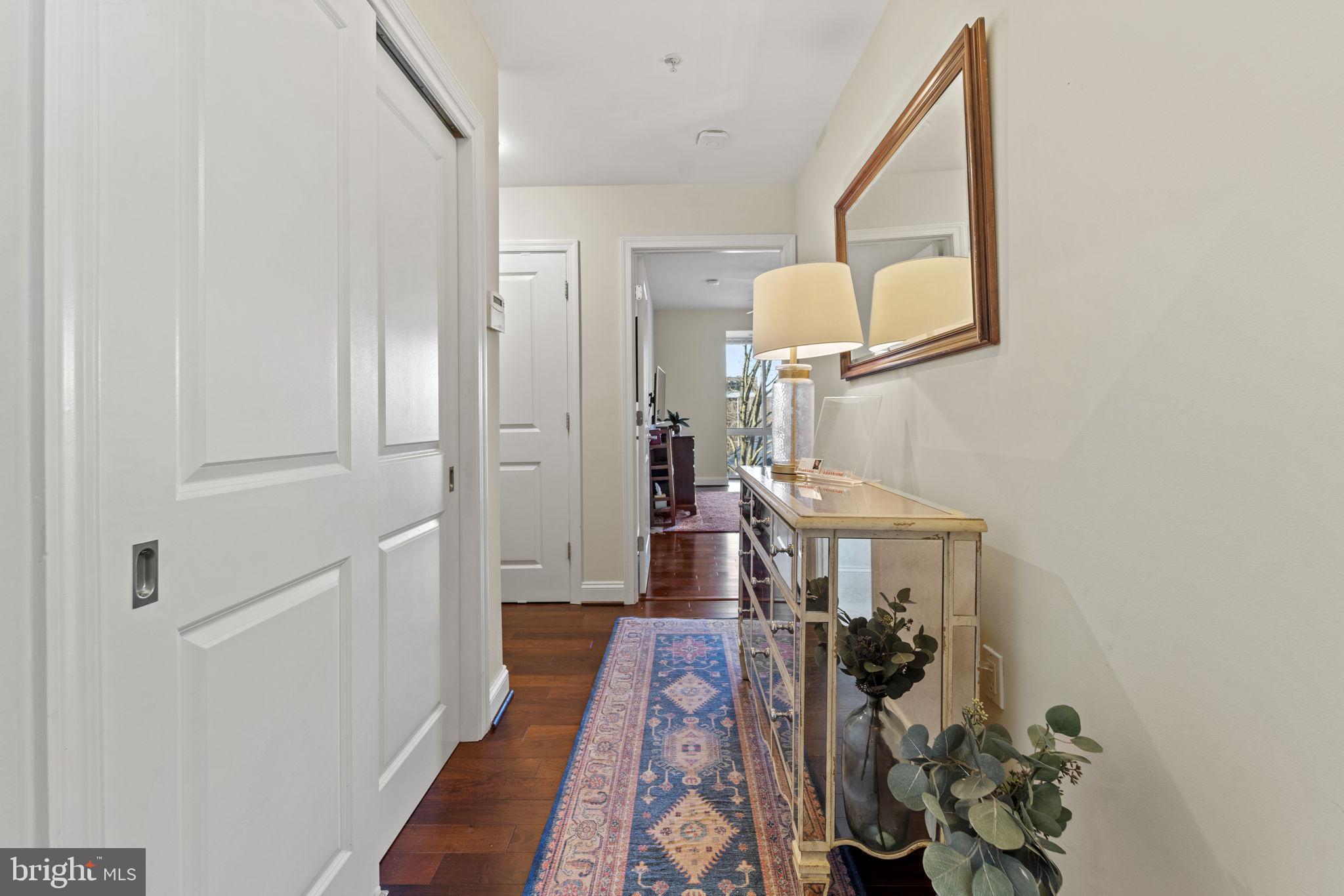 BYRON CONDOMINIUM - Residential