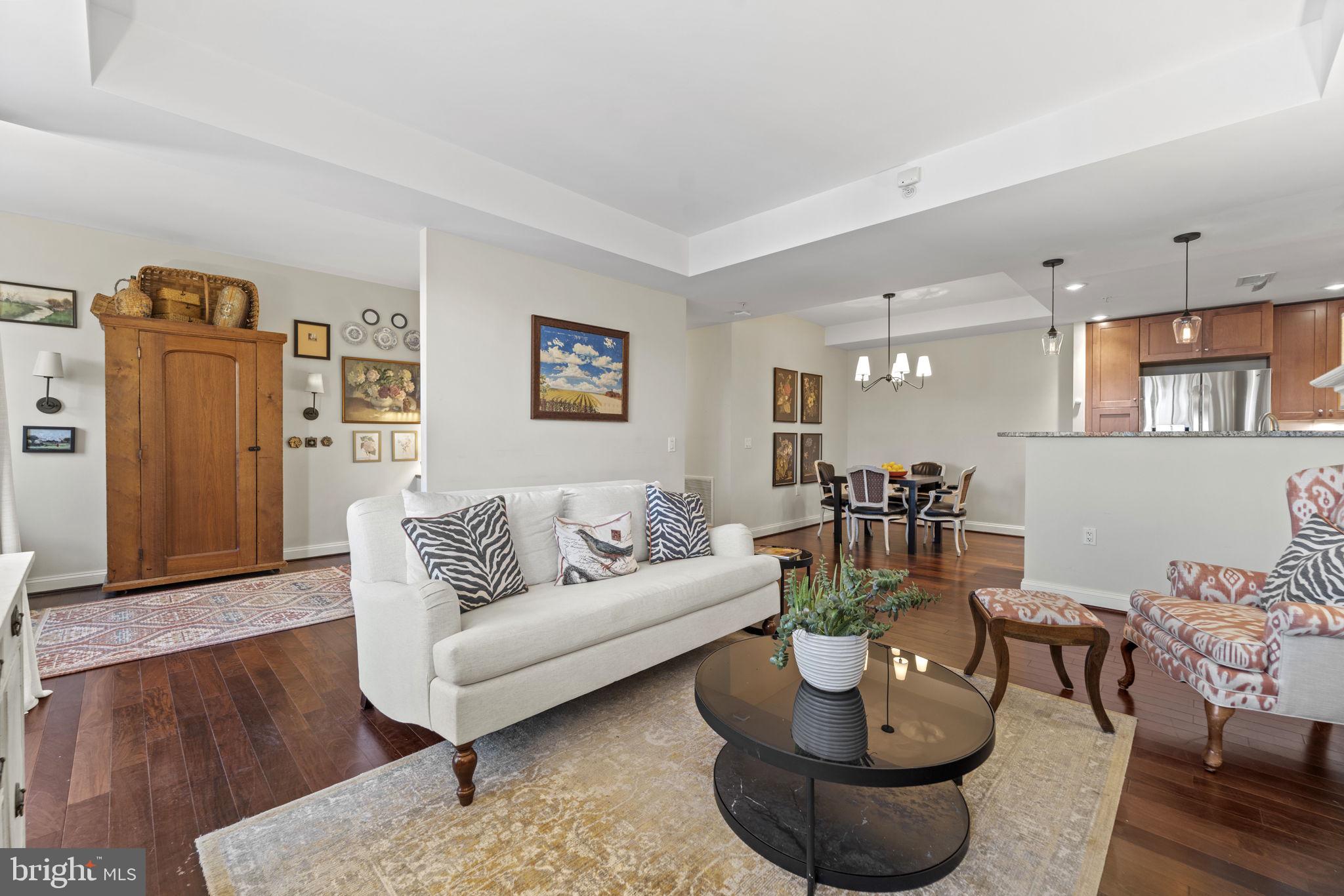 BYRON CONDOMINIUM - Residential