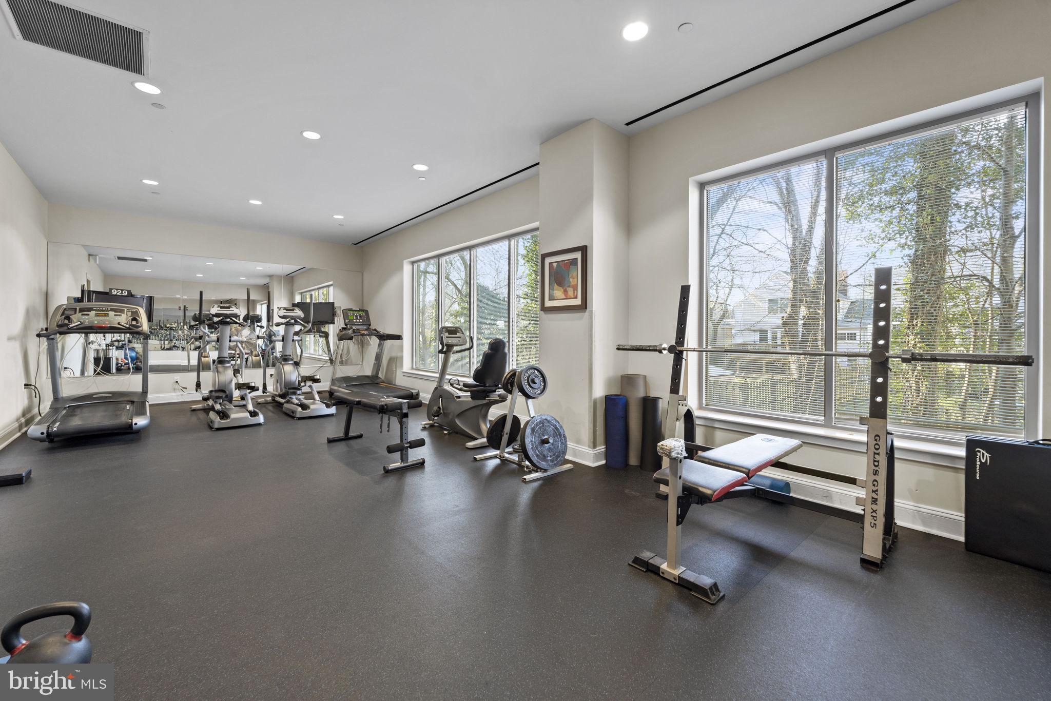 BYRON CONDOMINIUM - Residential