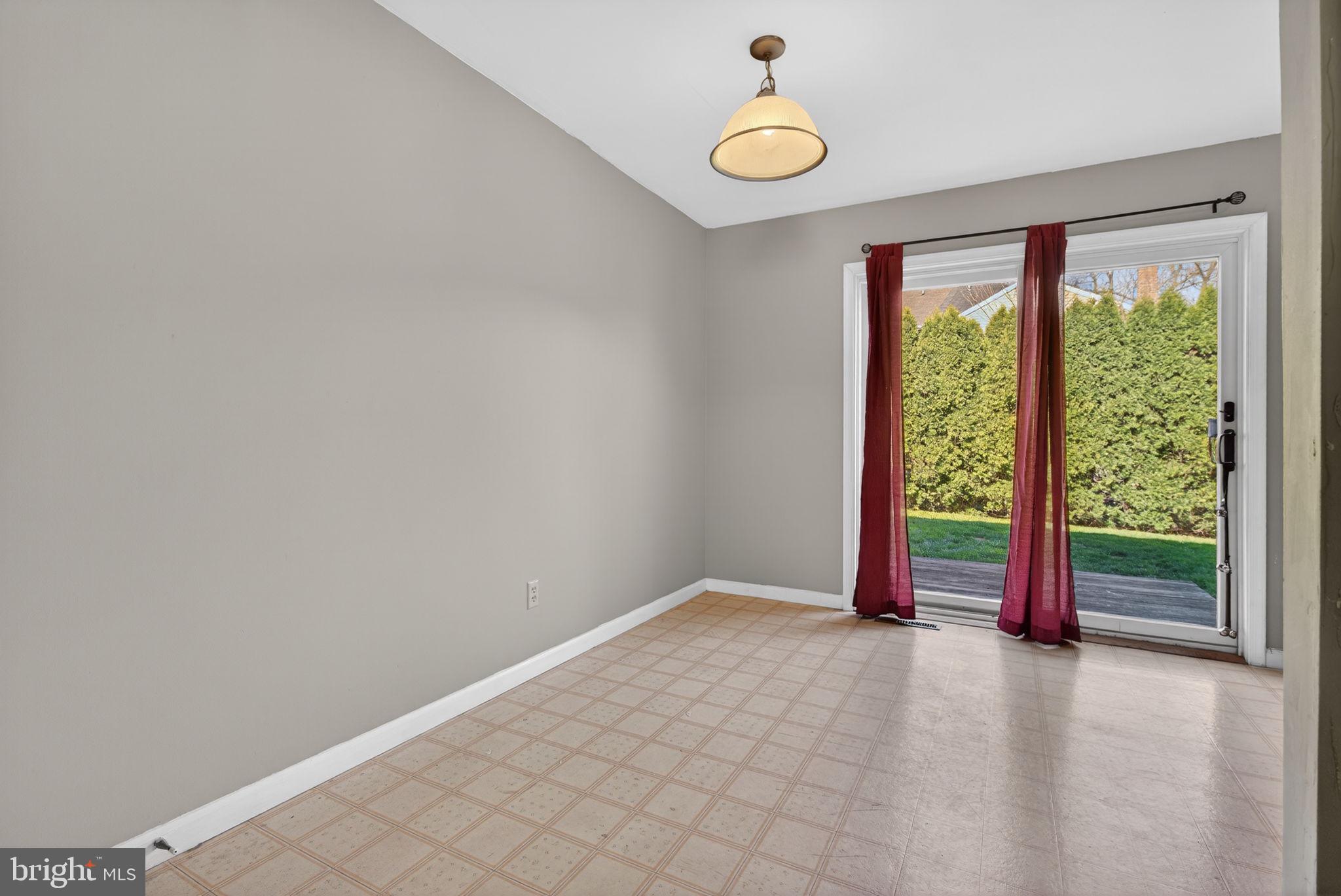 NORTH CORNWALL VILLAGE - Residential