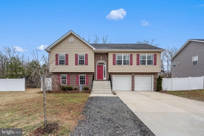4635 PENDALL DRIVE FORT WASHINGTON MD 20744