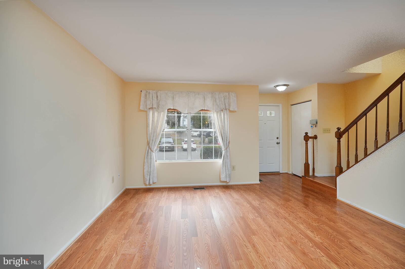 GUNNERS LAKE VILLAGE - Residential