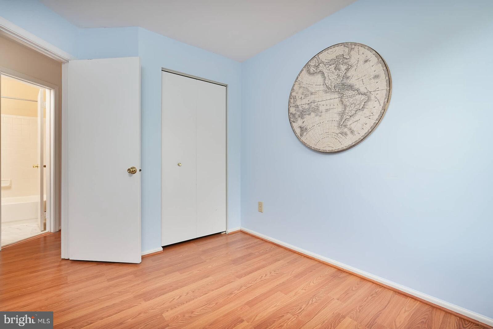 GUNNERS LAKE VILLAGE - Residential