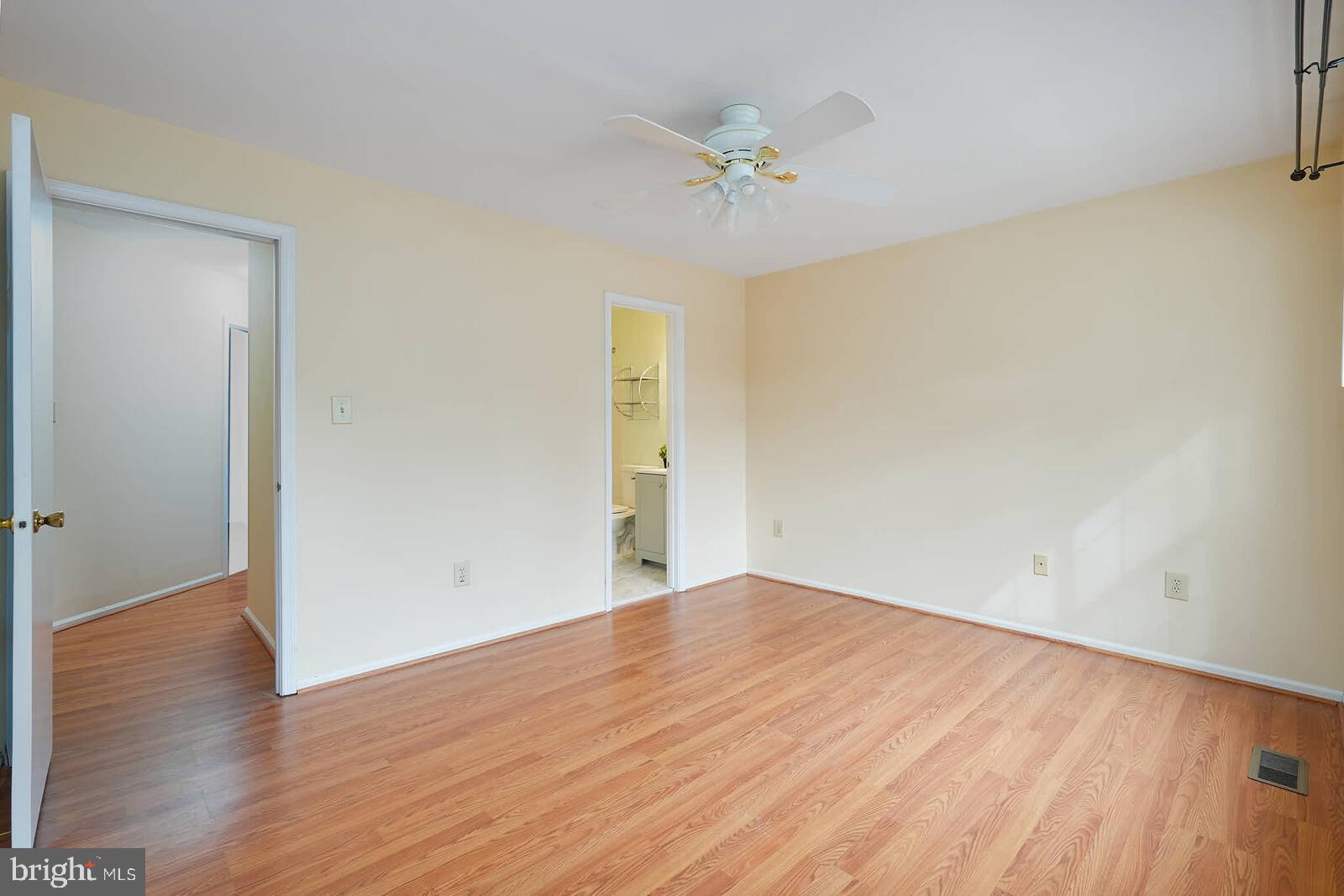 GUNNERS LAKE VILLAGE - Residential