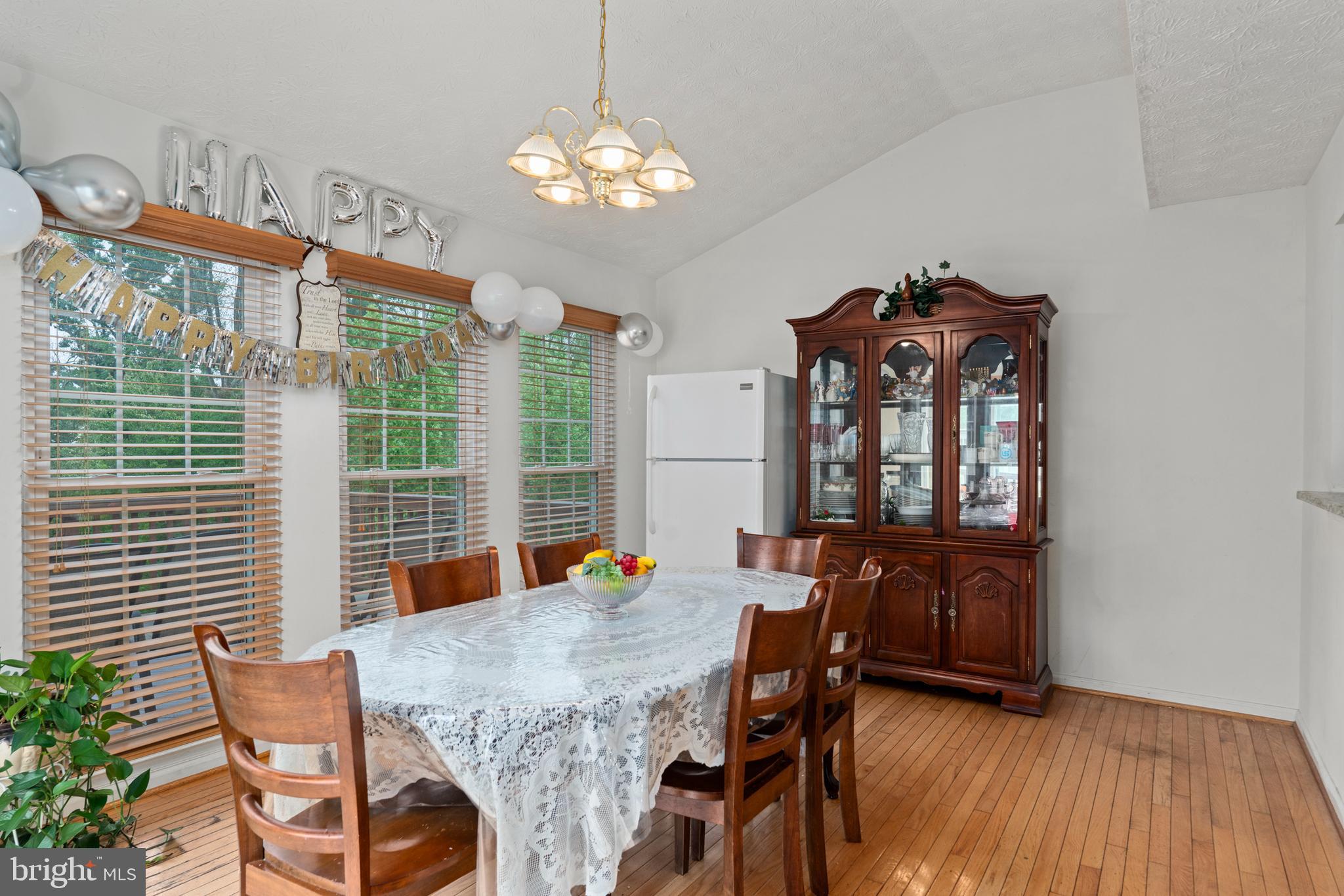 WILLIAMS KNOLL - Residential Lease