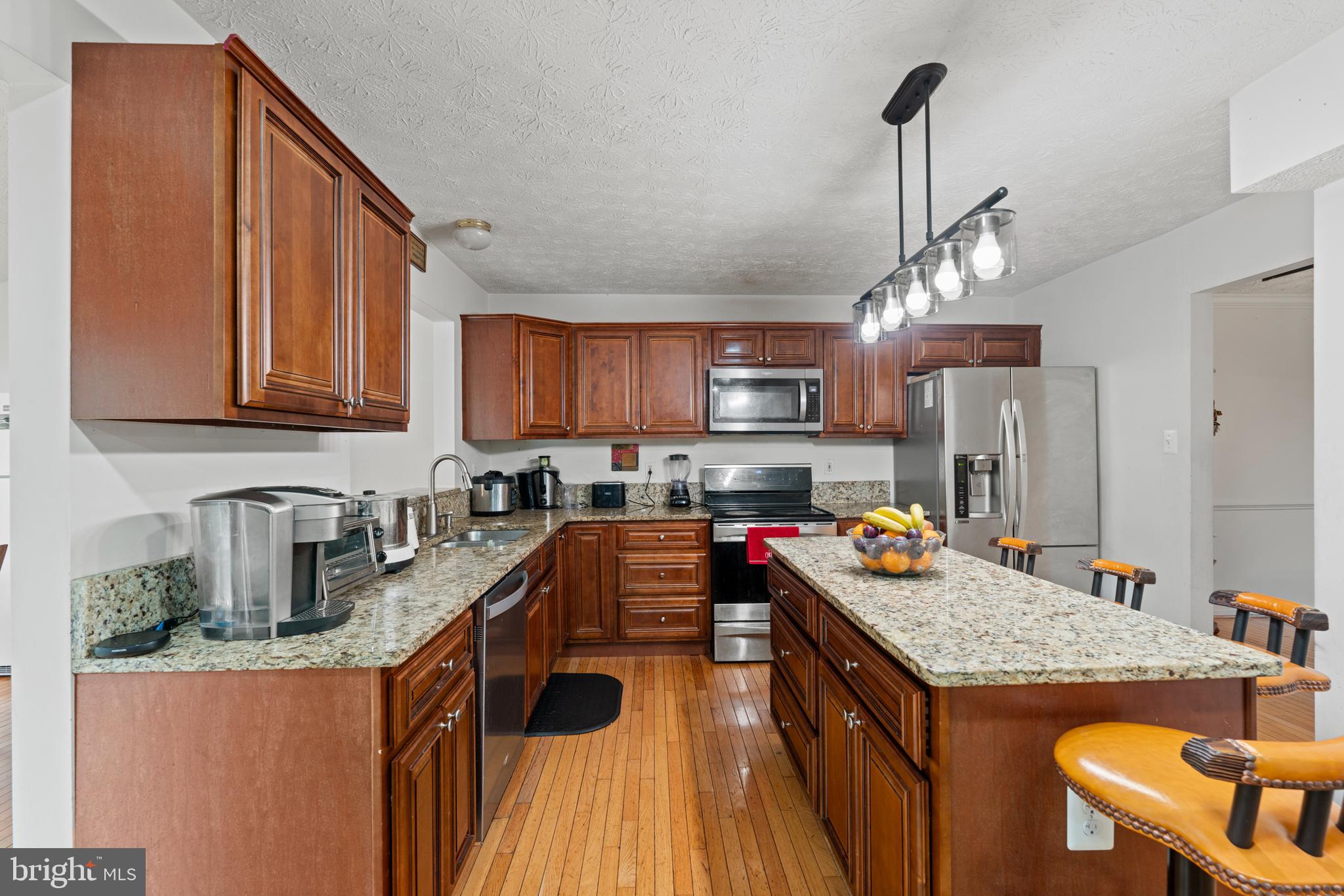 WILLIAMS KNOLL - Residential Lease