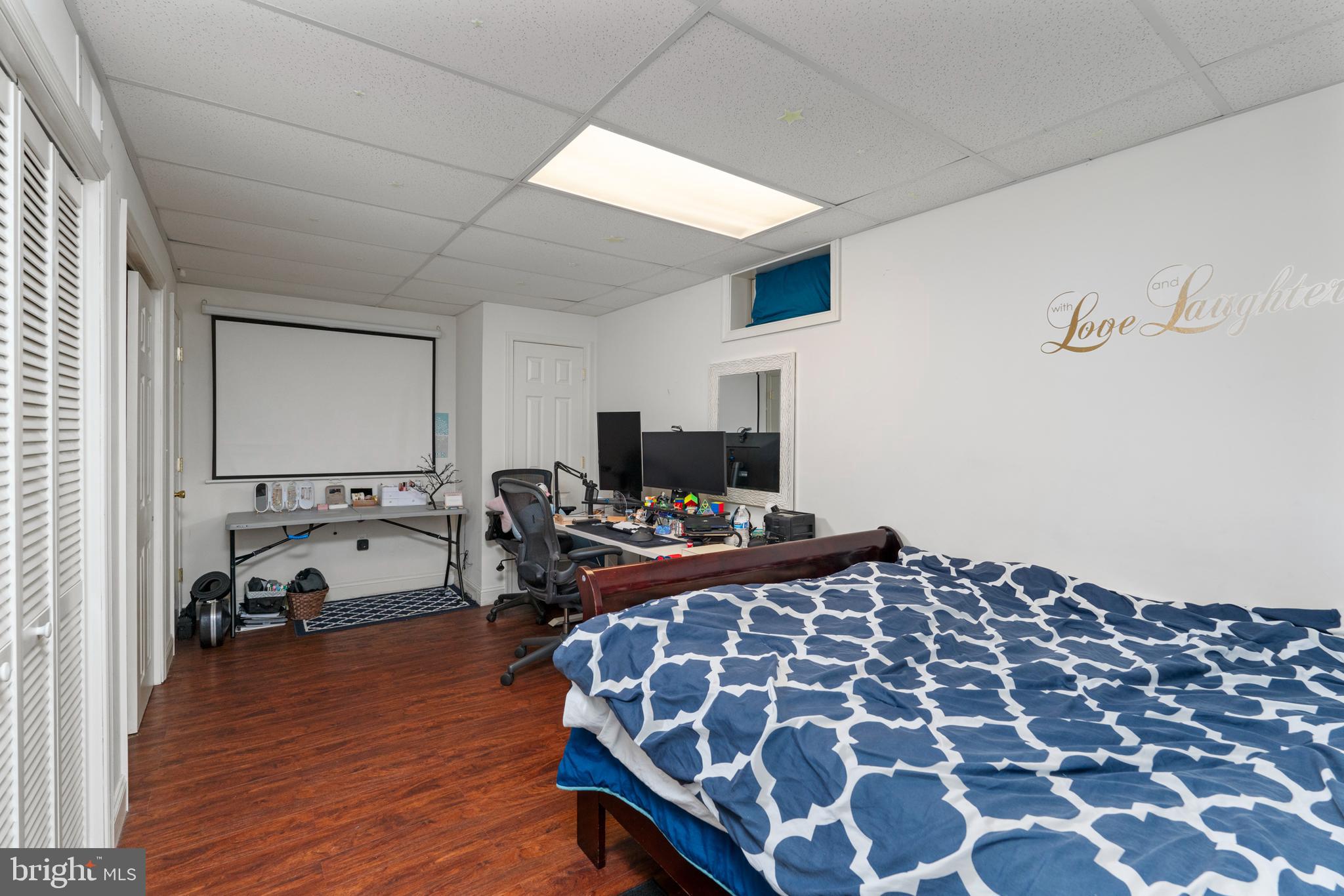 WILLIAMS KNOLL - Residential Lease