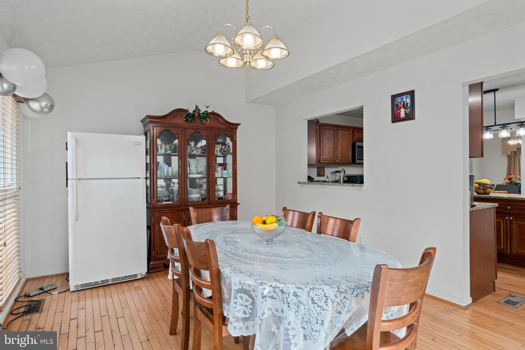 WILLIAMS KNOLL - Residential Lease