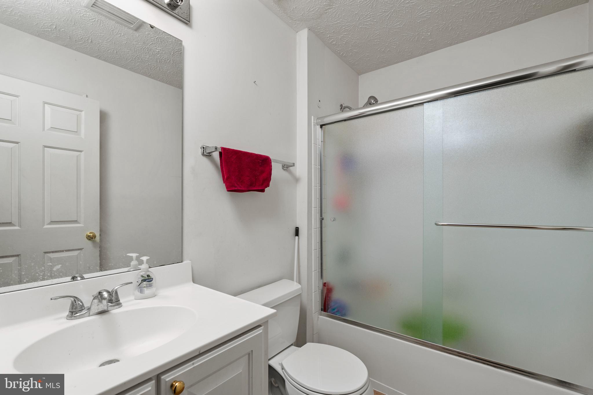 WILLIAMS KNOLL - Residential Lease