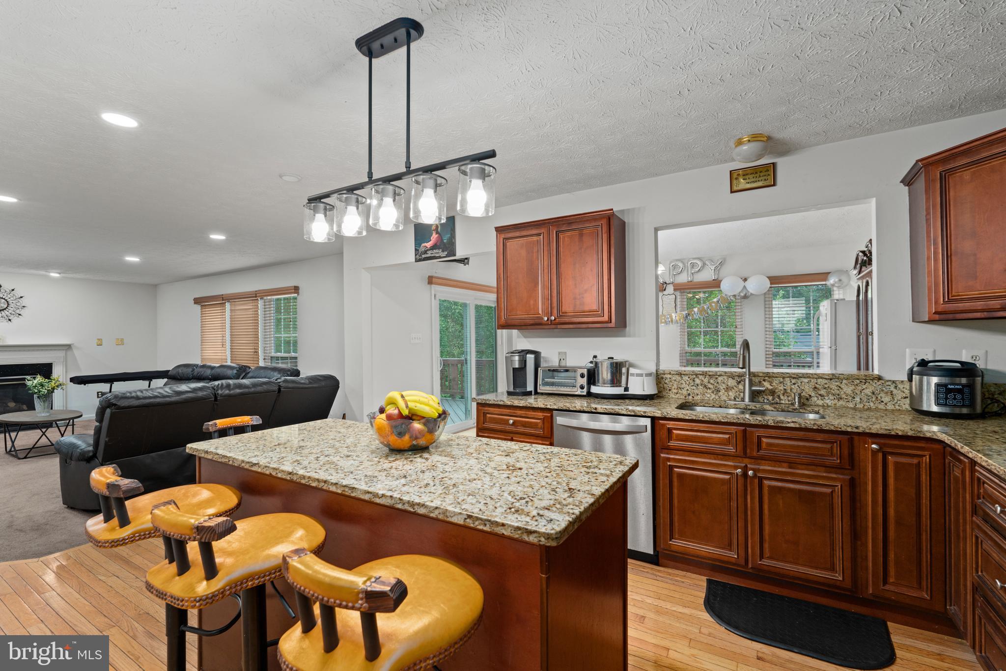 WILLIAMS KNOLL - Residential Lease