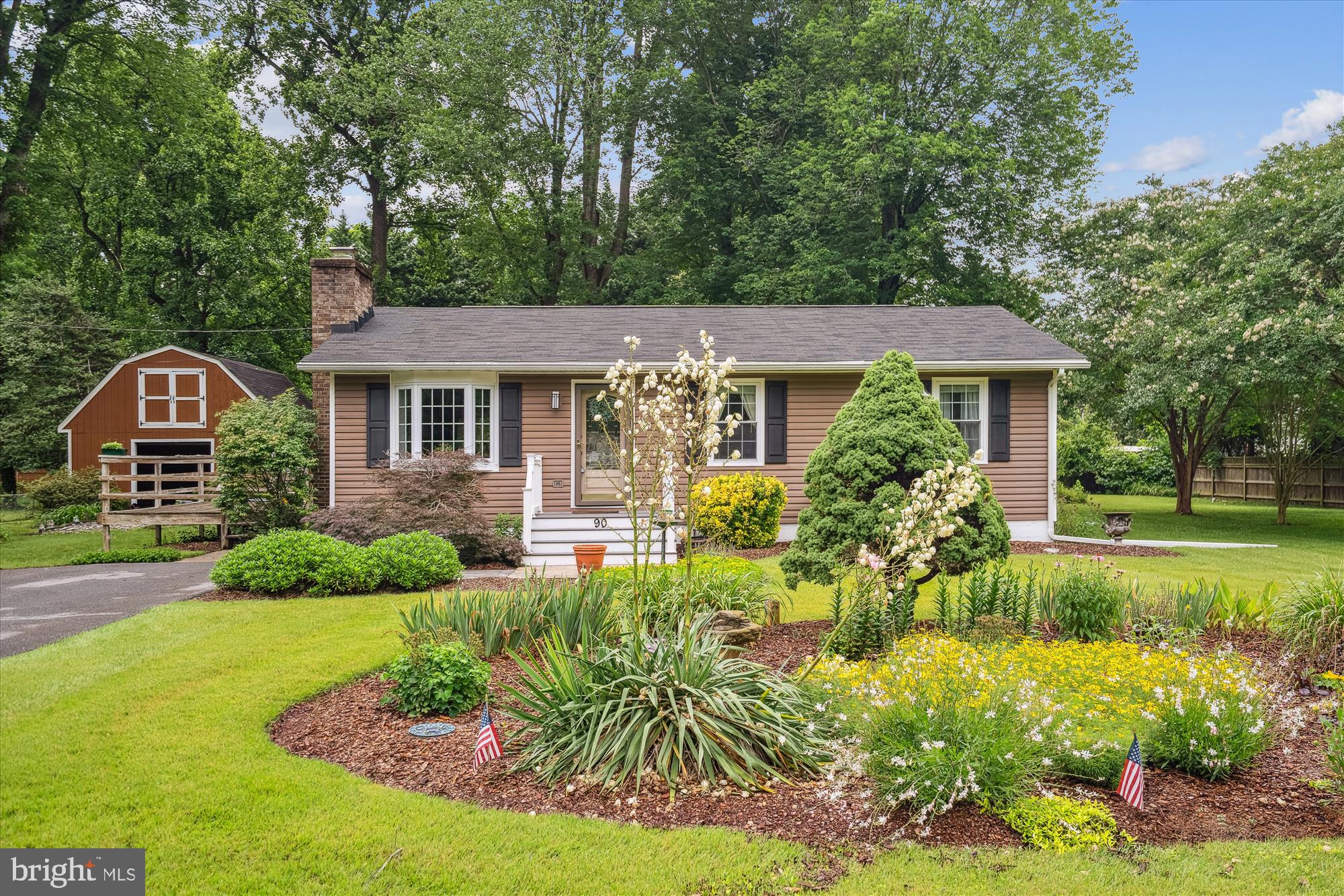 90 SCOTTS COVE ROAD