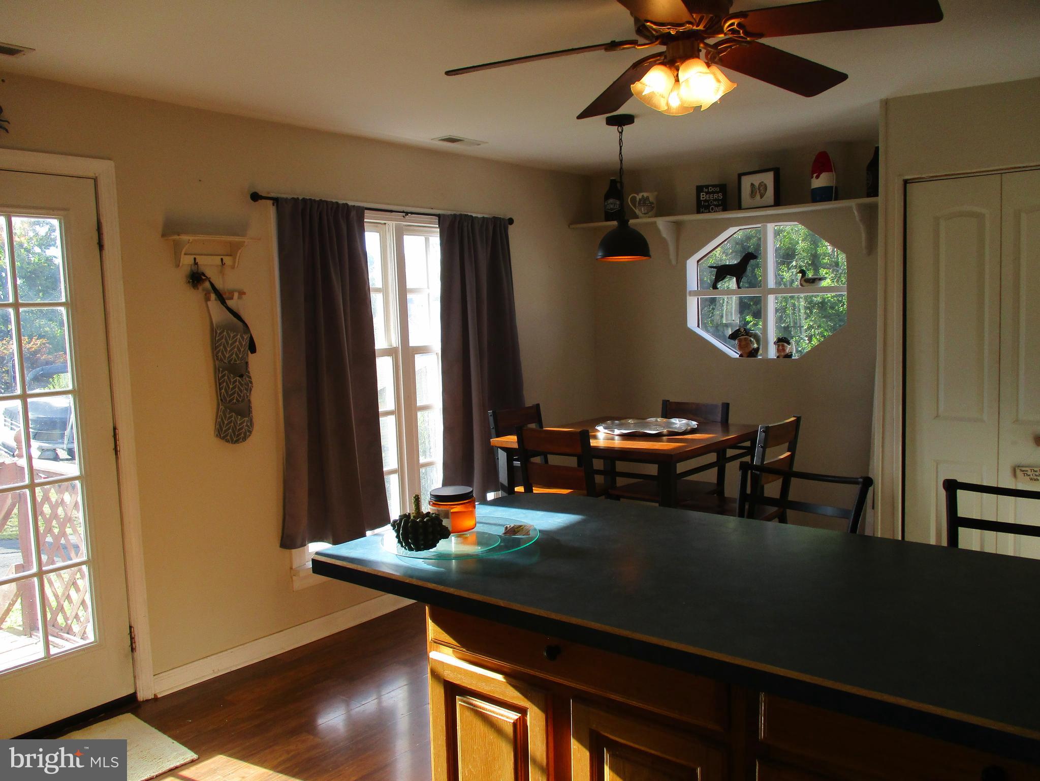 CRYSTAL BEACH - Residential