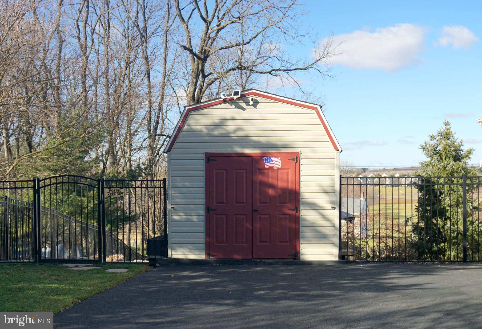 ROLLING MEADOWS - Residential