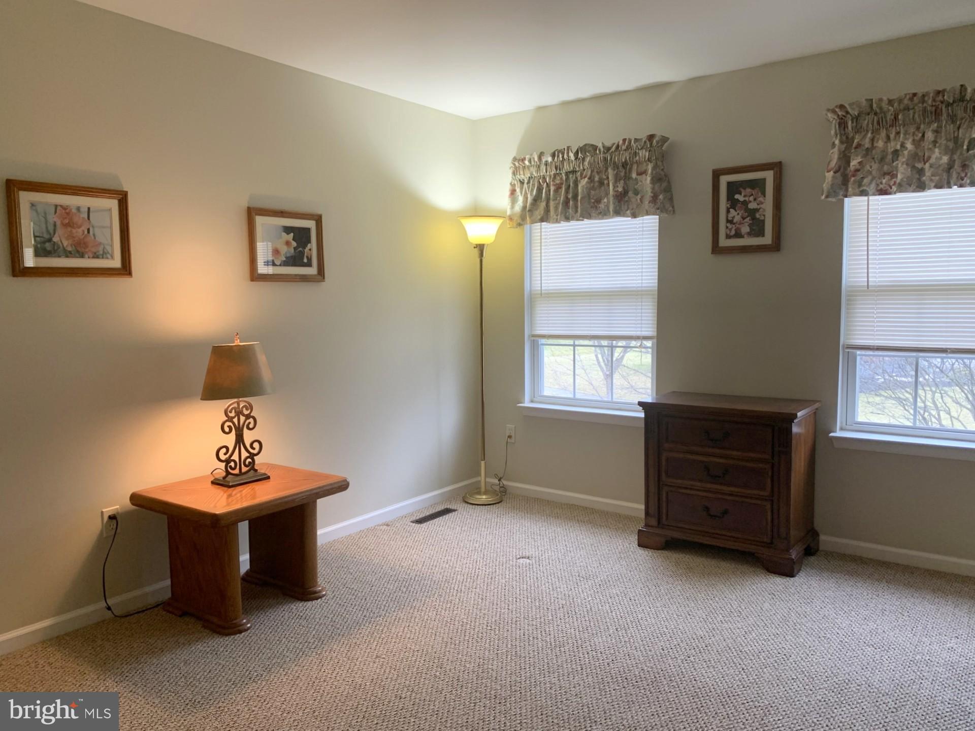 ROLLING MEADOWS - Residential