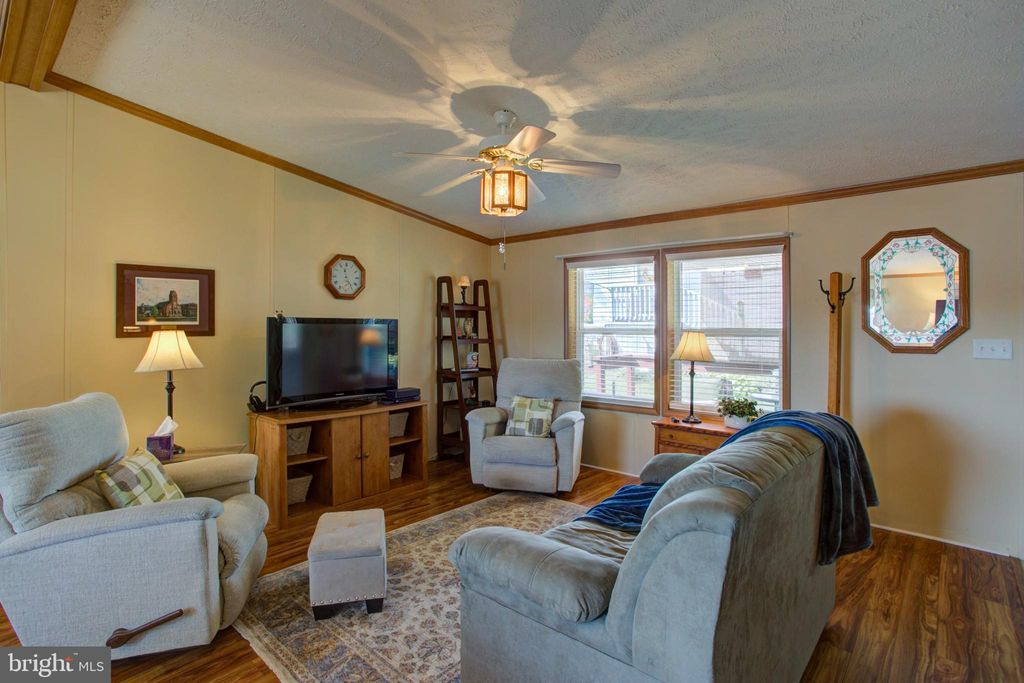 Photo of 204 CLEARFIELD CT W, LANCASTER, PA 17603 (MLS # PALA2039866)