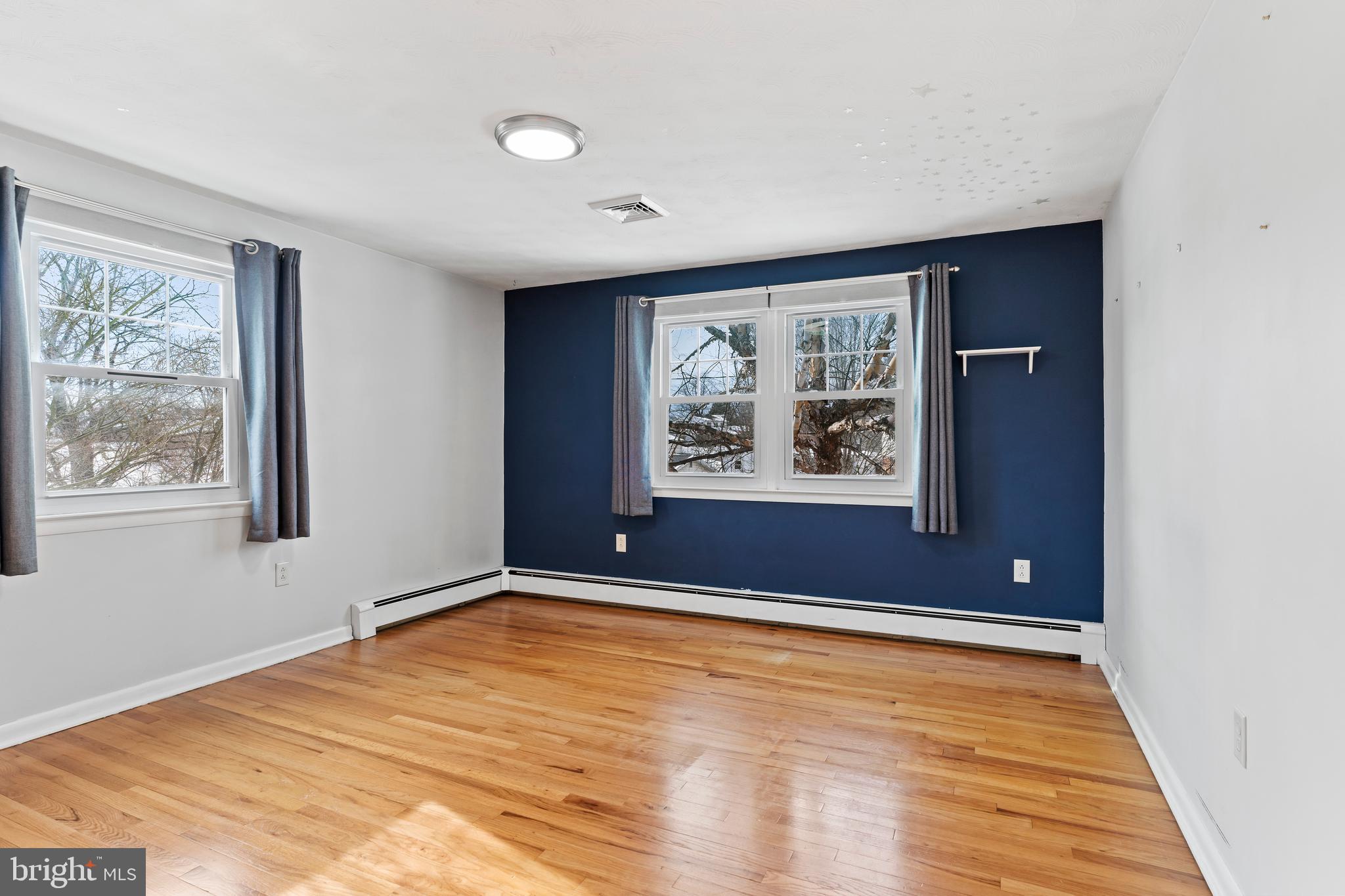 GREEN LANE FARMS - Residential