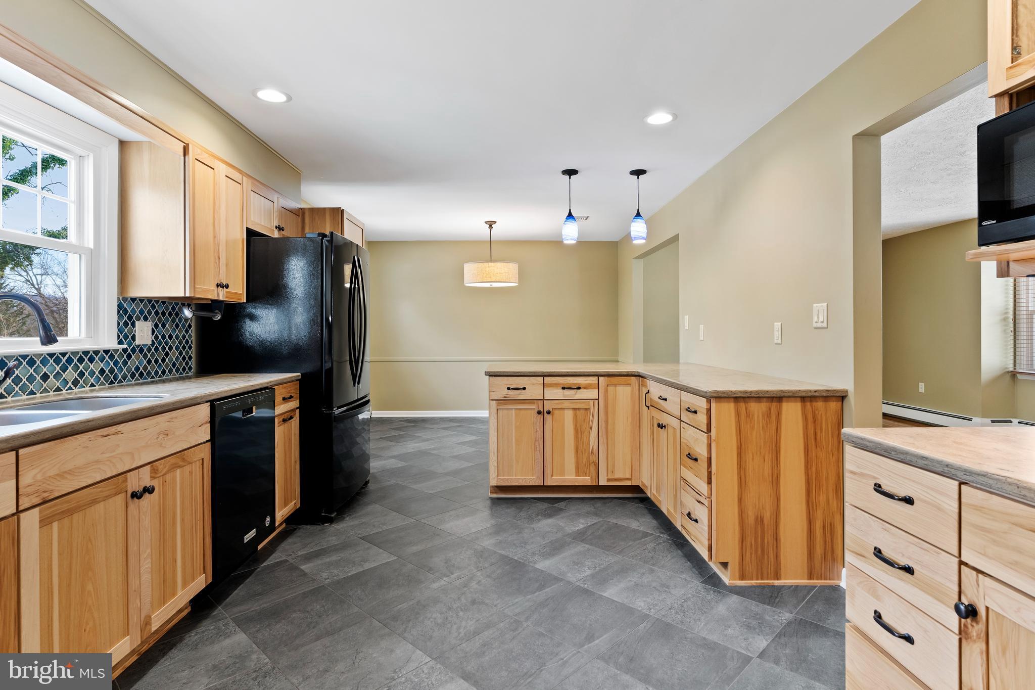 GREEN LANE FARMS - Residential