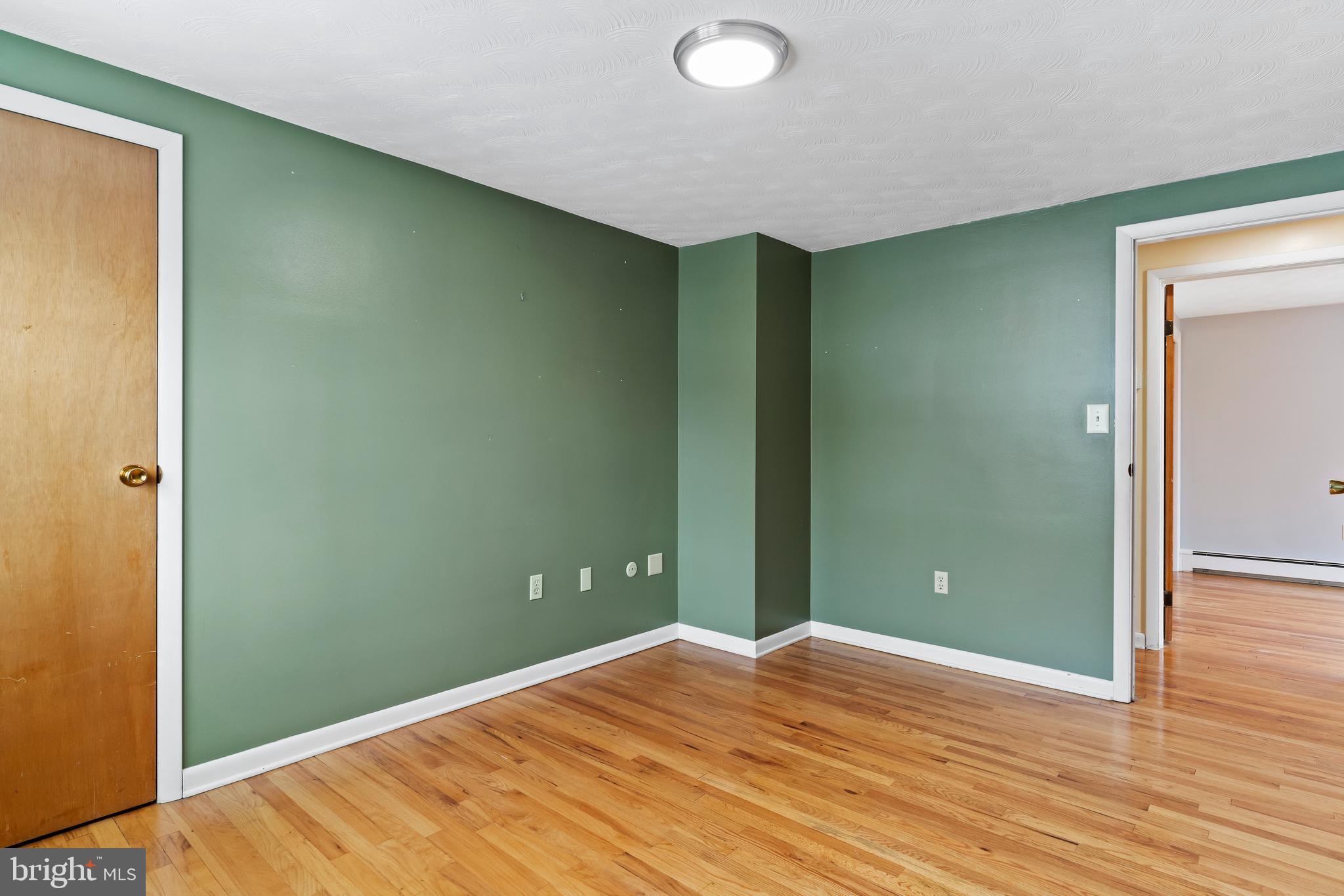 GREEN LANE FARMS - Residential