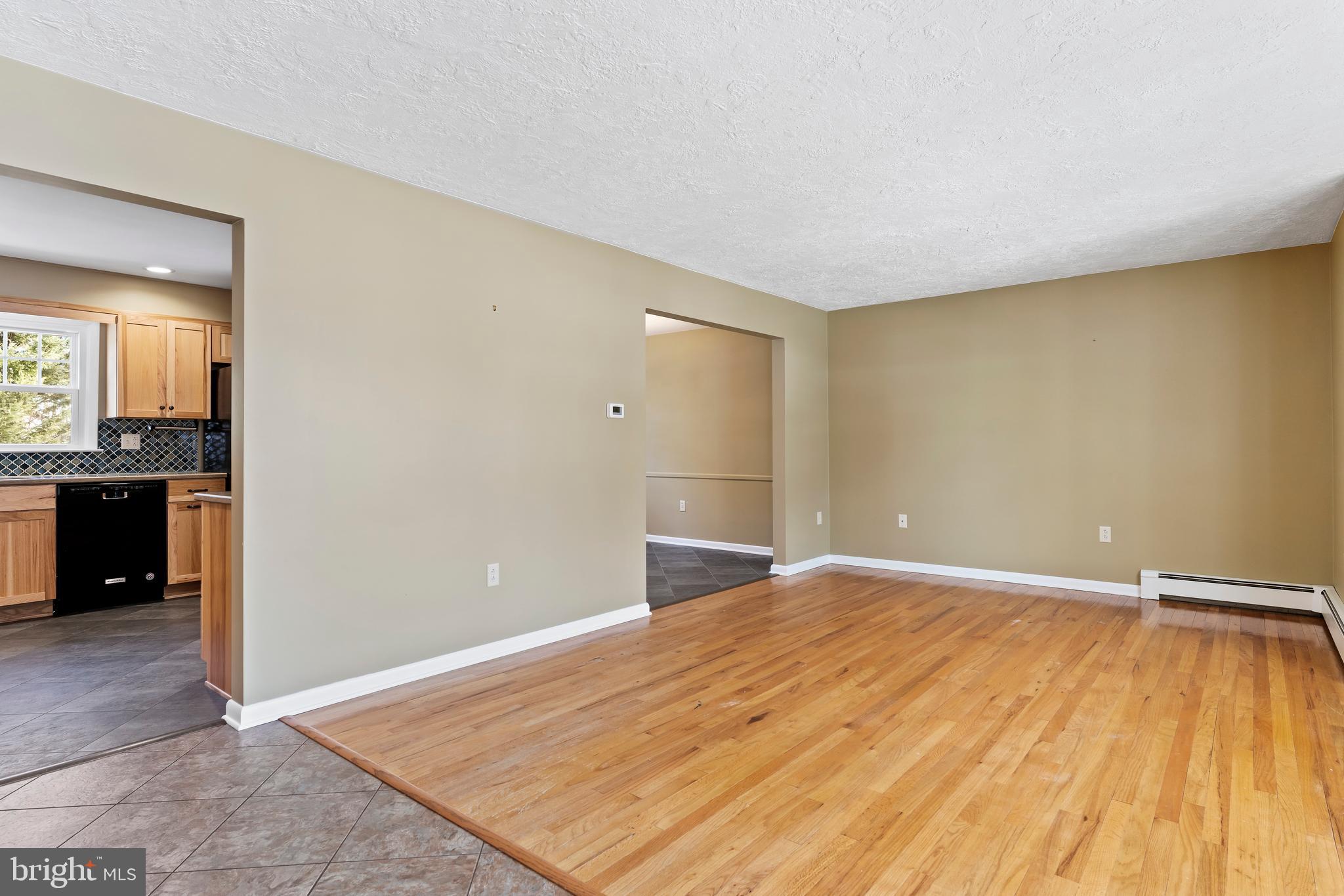 GREEN LANE FARMS - Residential