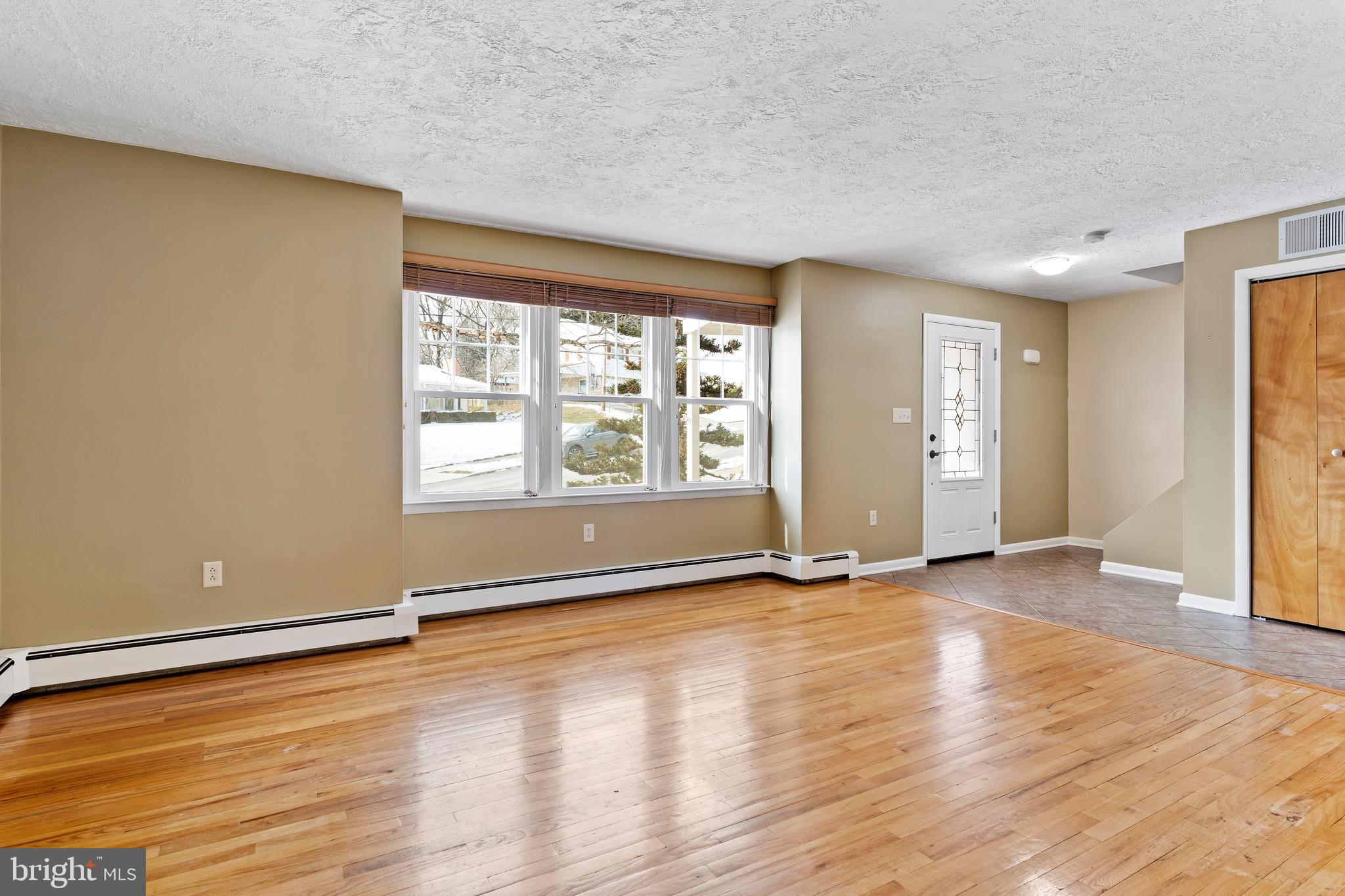 GREEN LANE FARMS - Residential