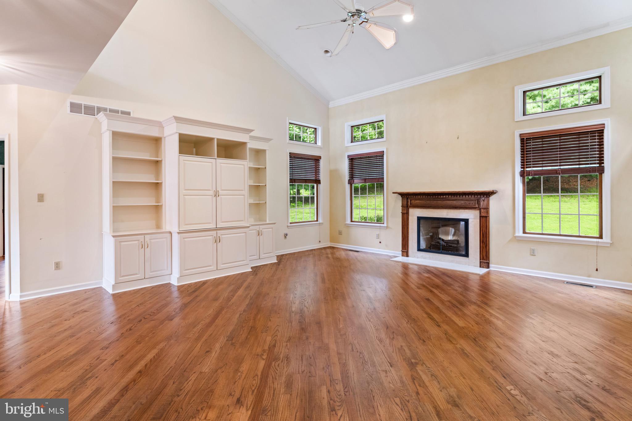 HUNTINGDON VALLEY - Residential