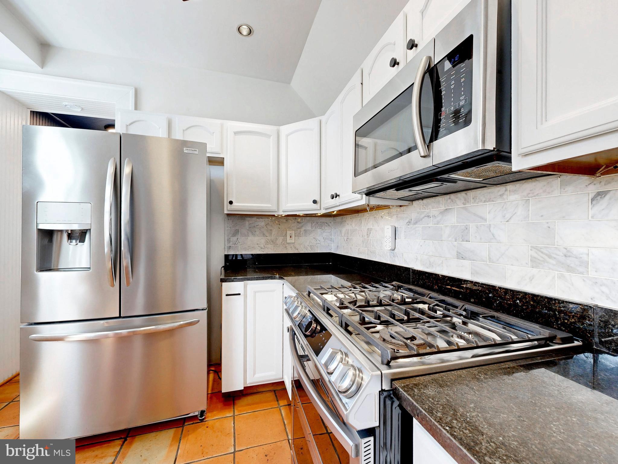 UPPER FELLS POINT - Residential