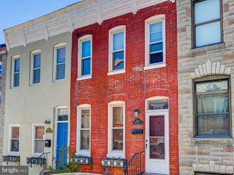 Townhouse For Sale - 220 S Castle Street<br/> BALTIMORE, MD 21231