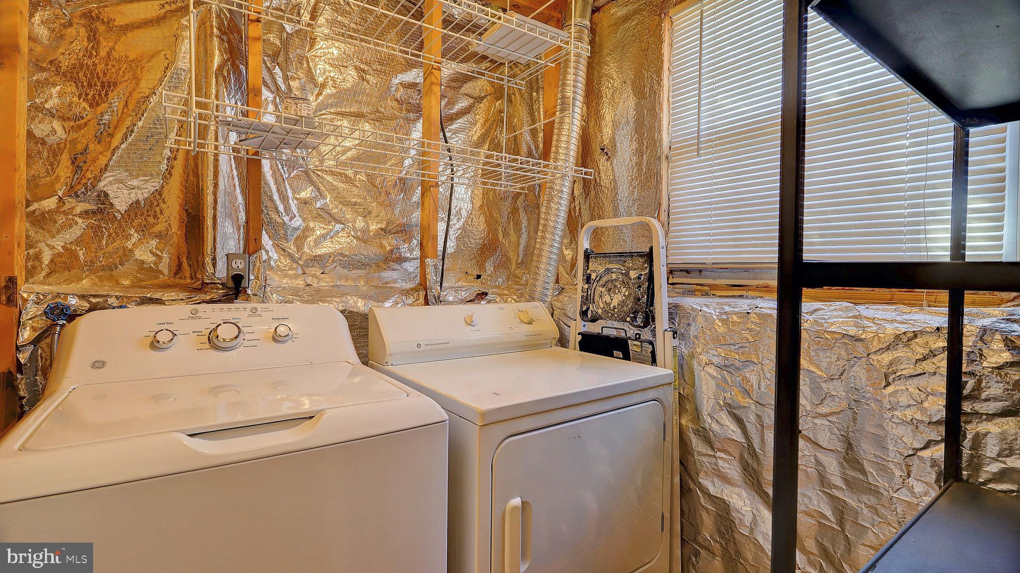 CENTRE RIDGE - Residential Lease