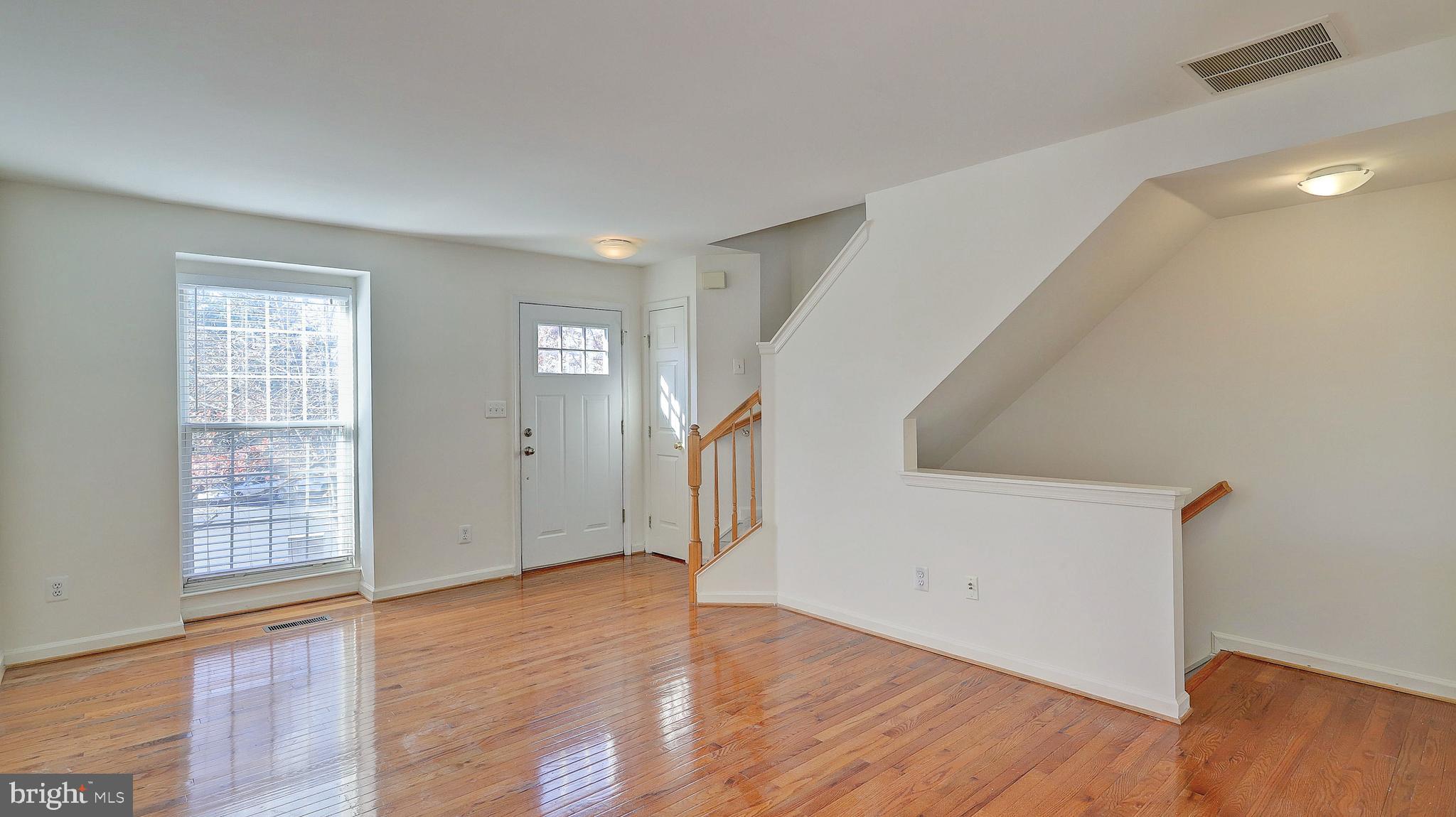 CENTRE RIDGE - Residential Lease