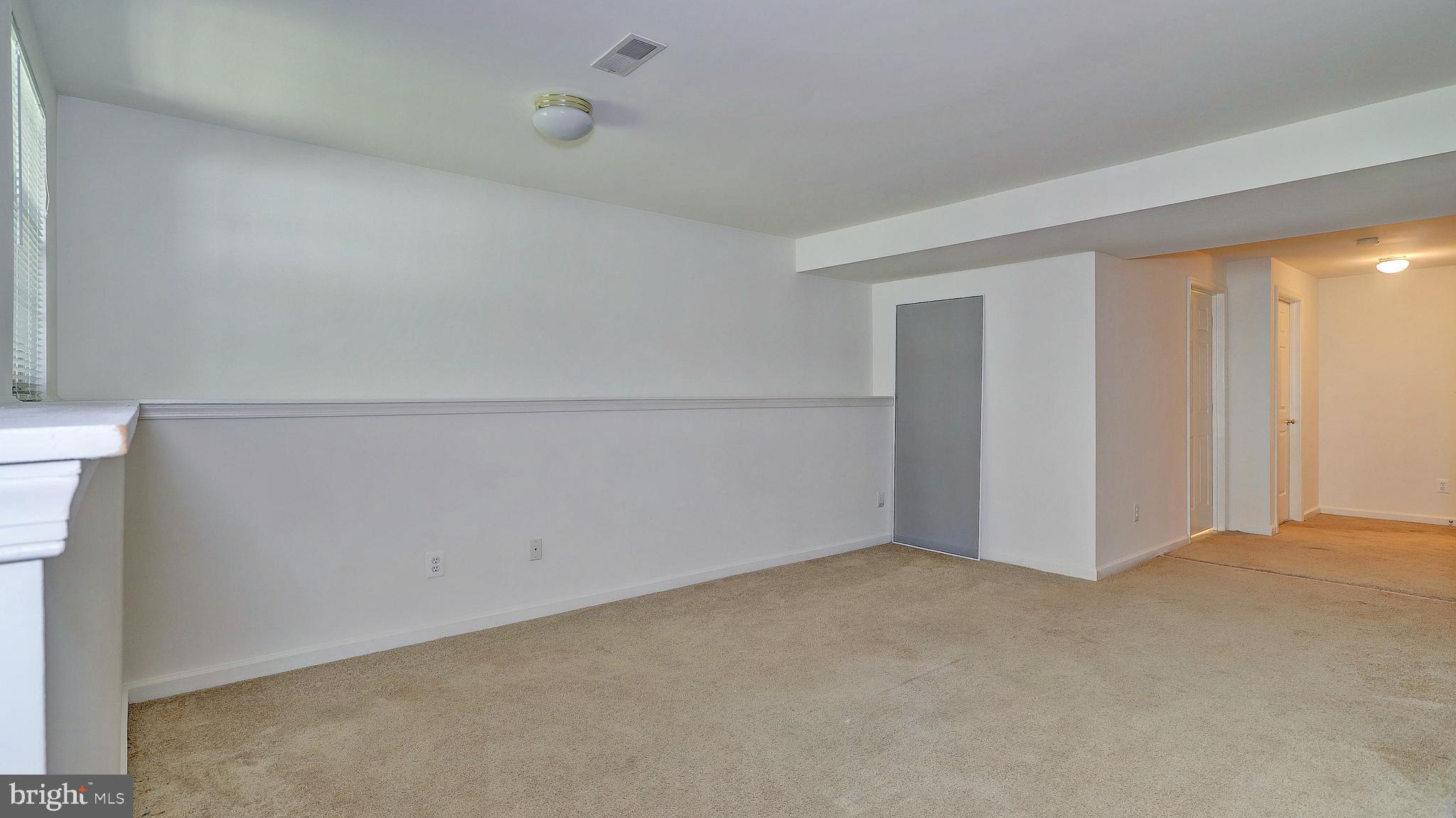 CENTRE RIDGE - Residential Lease