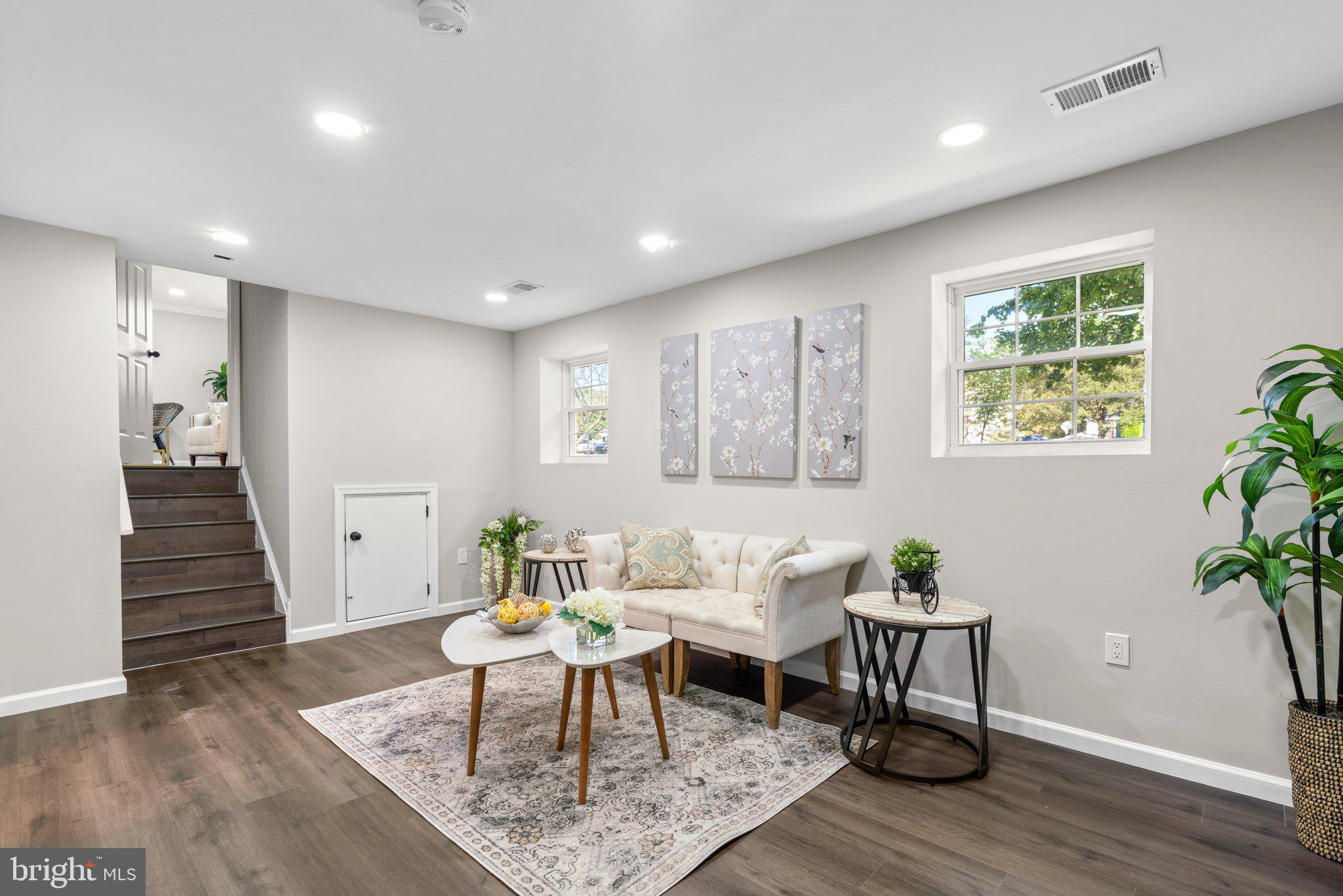 DAMASCUS TERRACE - Residential