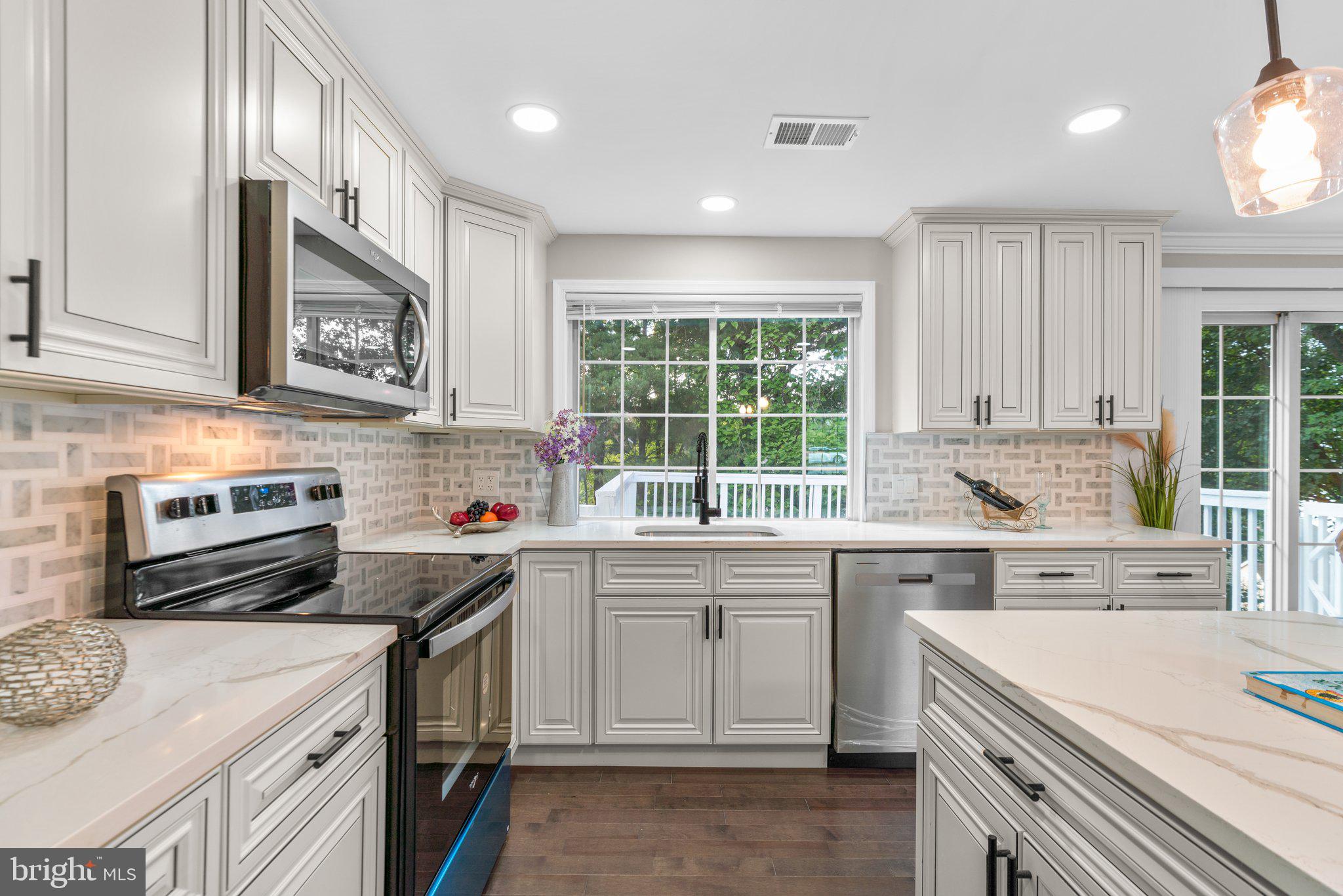 DAMASCUS TERRACE - Residential