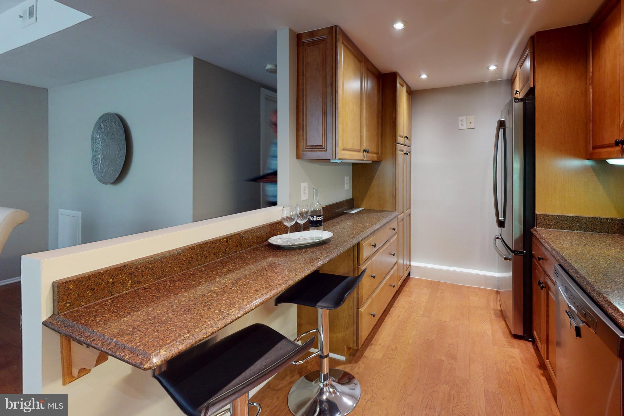 SOCIETY HILL - Residential